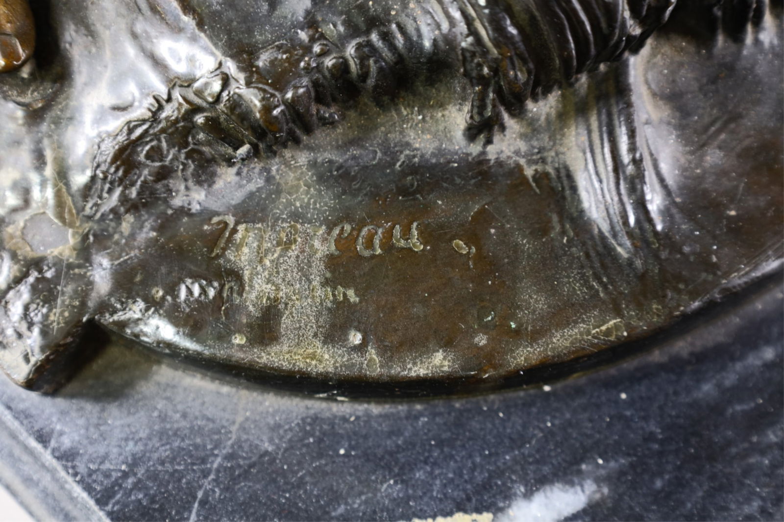 LARGE FEEET LA SOURCE BRONZE STATUE - 3