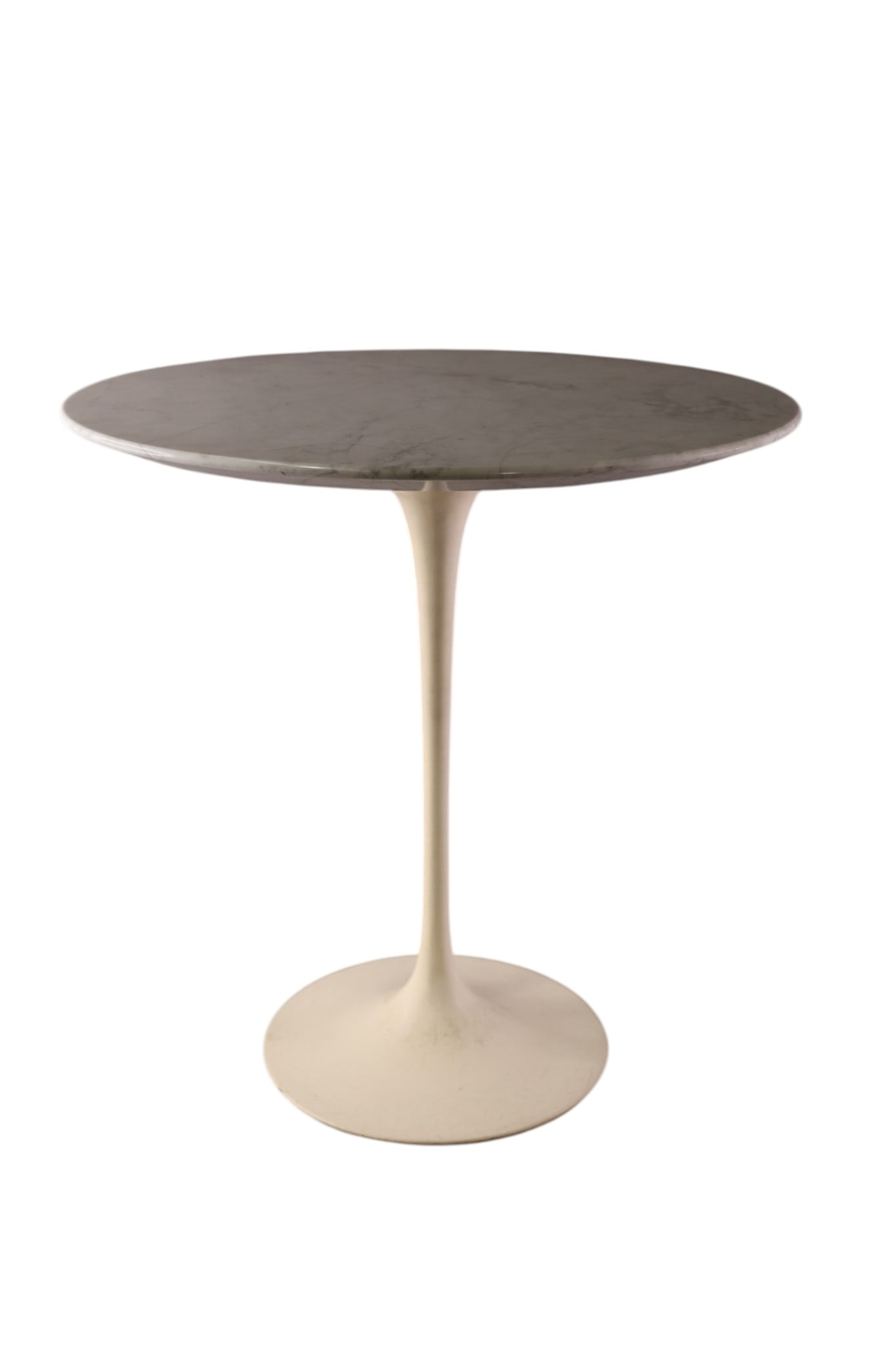 KNOLL SAARINEN SIDE TABLE (1 of 3)