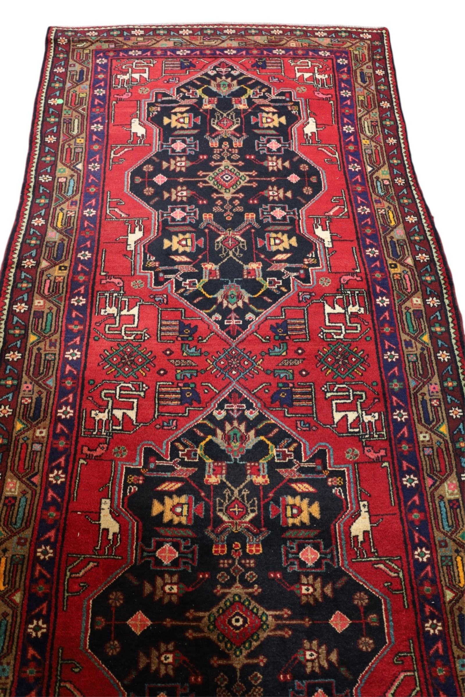 APPROX 9' x 4' HANDMADE WOOL RUG - 2