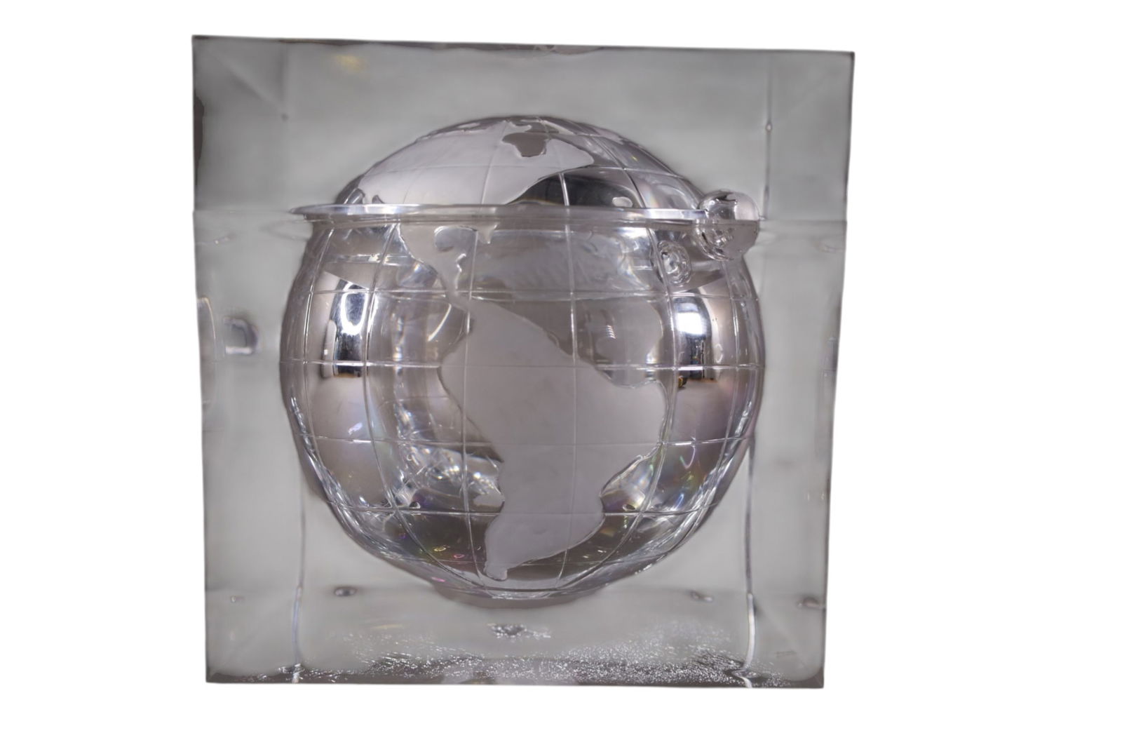 ACRYLIC GLOBE BOX - 2