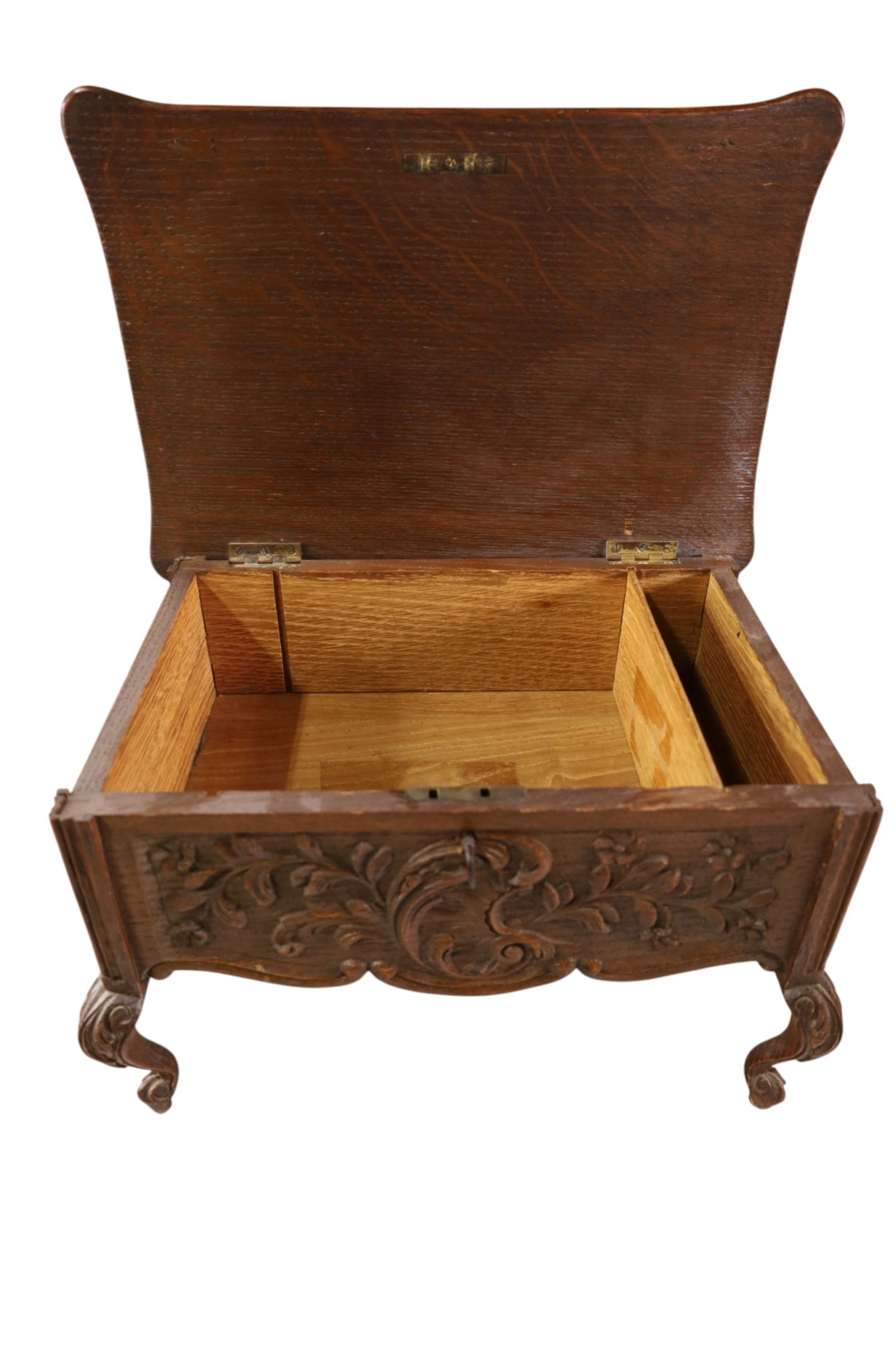 OAK TABLE TOP CHEST - 3