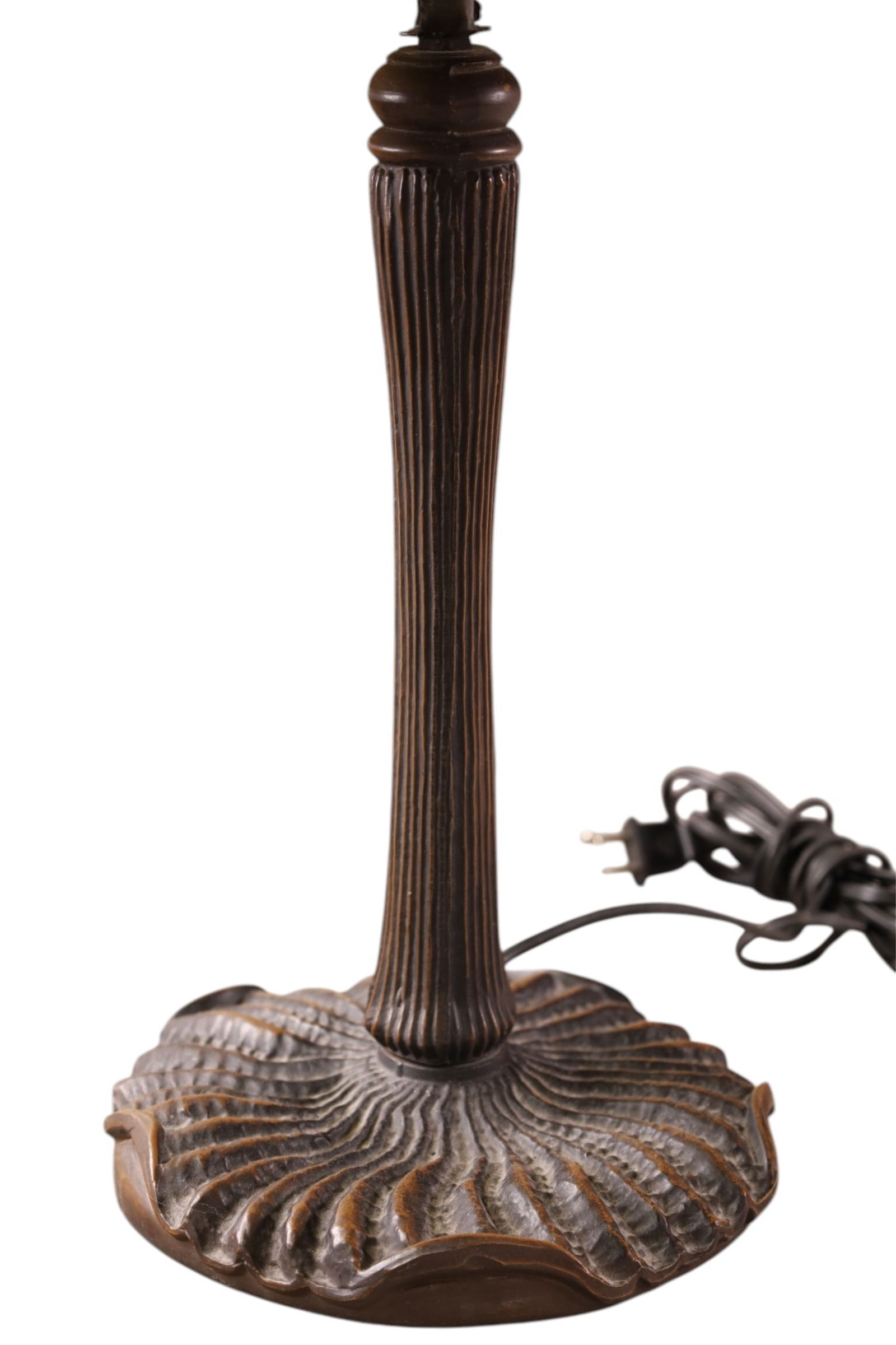 LEADED GLASS TABLE LAMP - 2