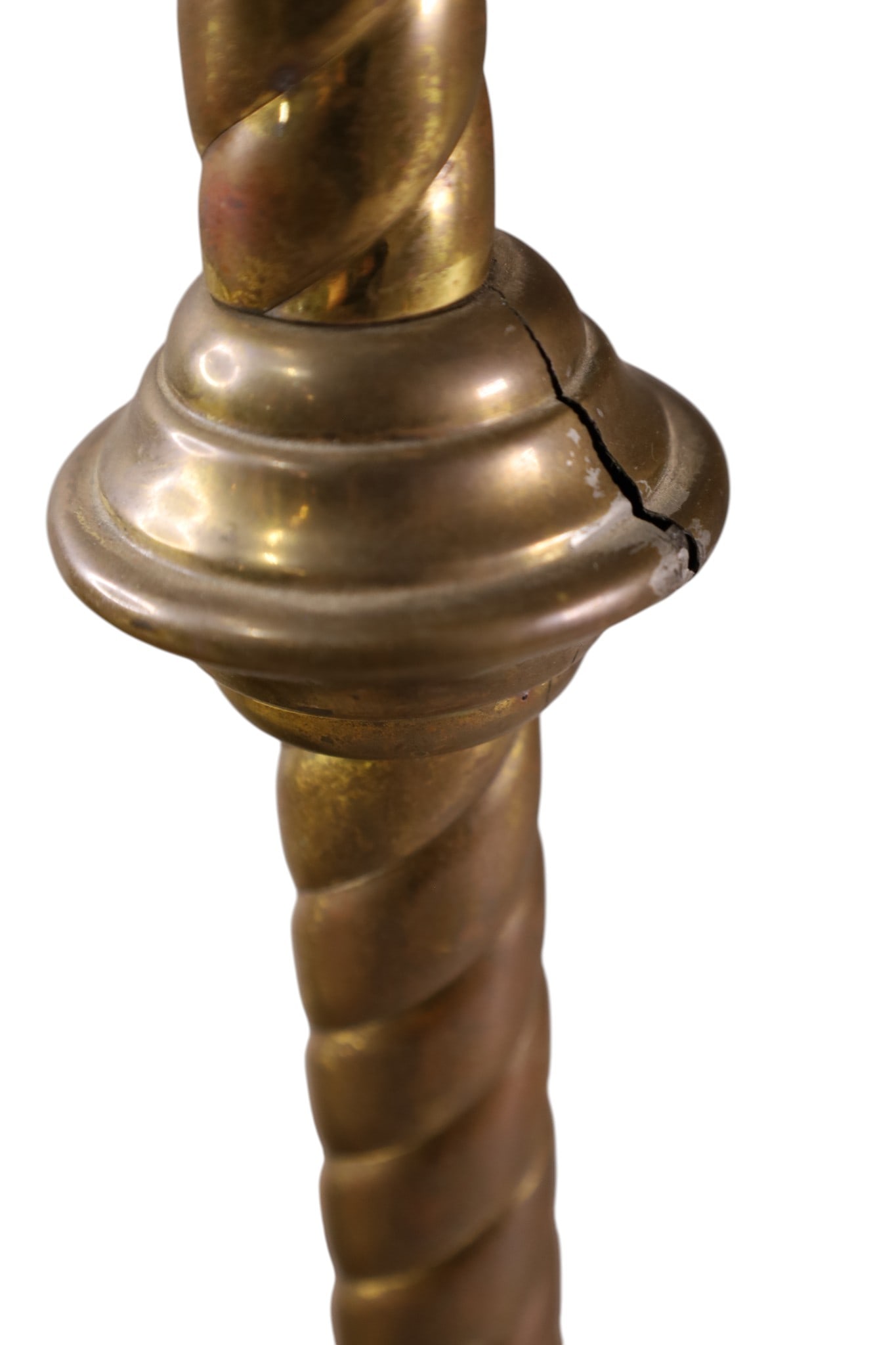 PAIR OF BRASS CANDLESTICKS - 2