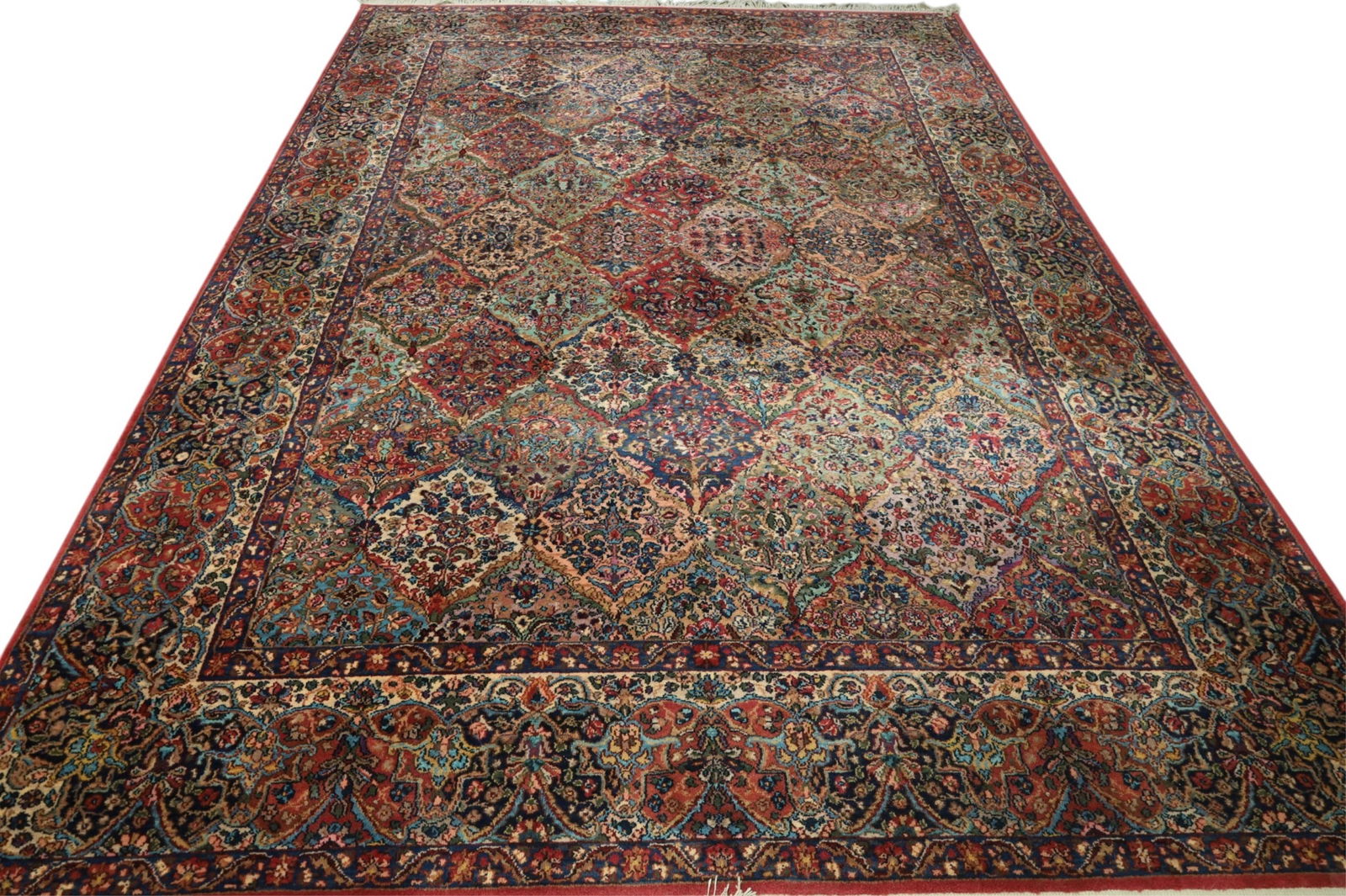 APPROX 12' 3" x 8' 8" KARASTAN WOOL RUG: MACHINE MADE KARASTAN KIRMIN PATTERN WOOL RUG.