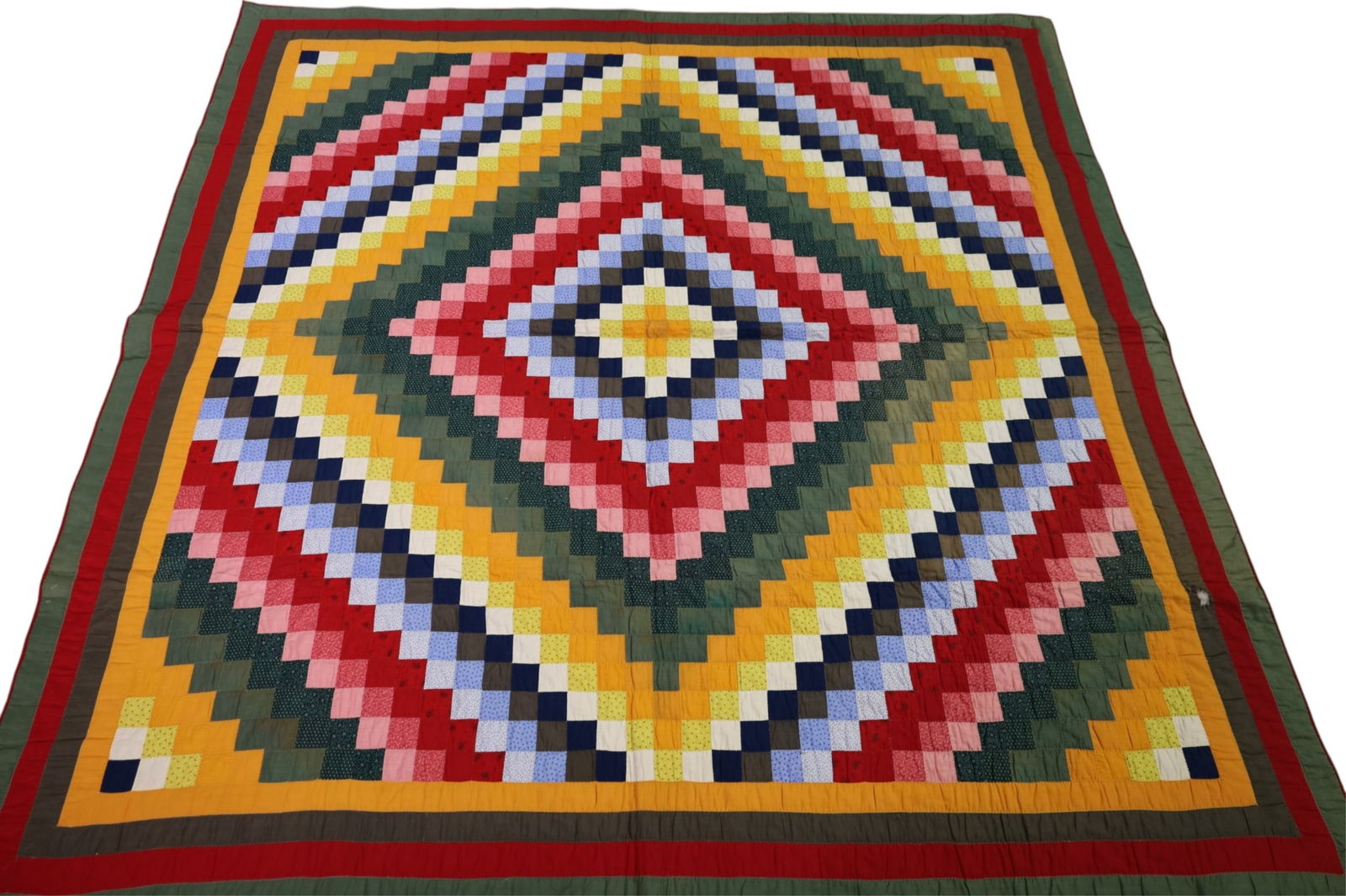 PATCHWORK DIAMOND QUILT (1 of 4)