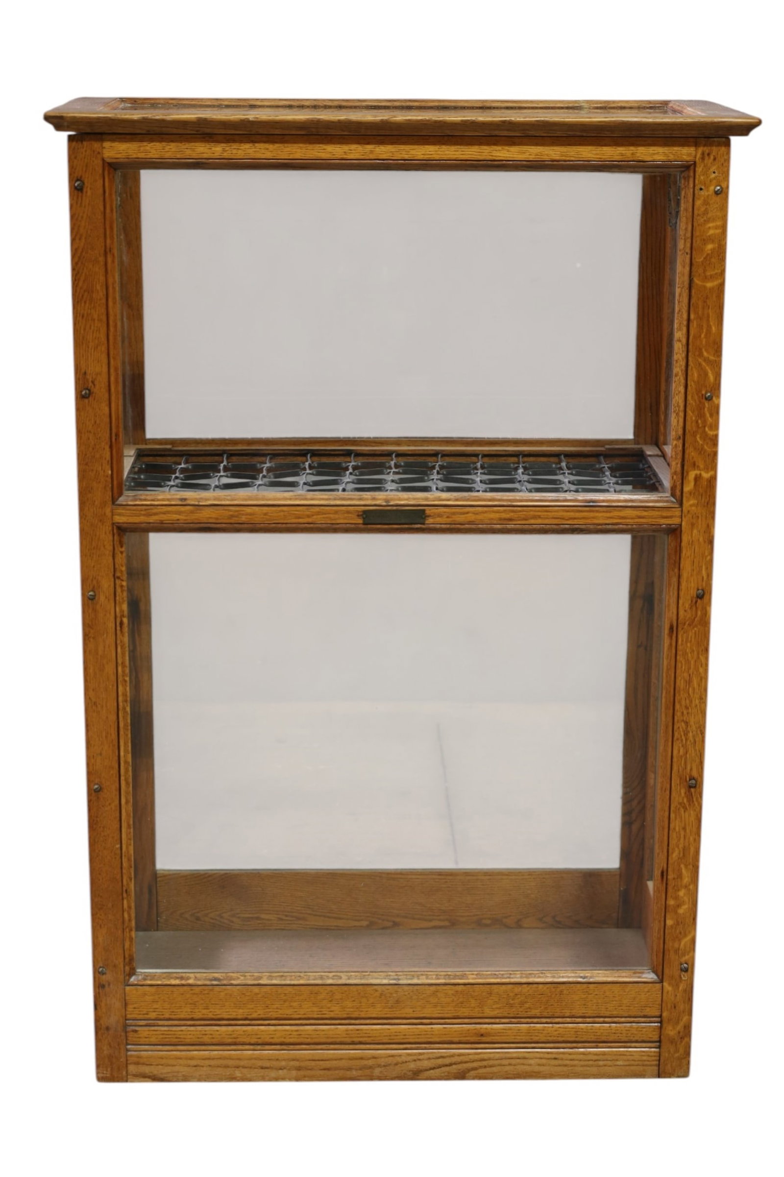 ANTIQUE OAK CANE CASE: AMERICAN OAK CANE CASE, A.N. RUSSELL & SONS CO. LFIT TOP CANE CASE, HINGED LID TOP. 30" W x 14" D x 45" H. THIS ITEM EXCEEDS SIZE LIMITATIONS FOR IN HOUSE SHIPPING, MUST BE PICKED UP IN HOUSE OR 