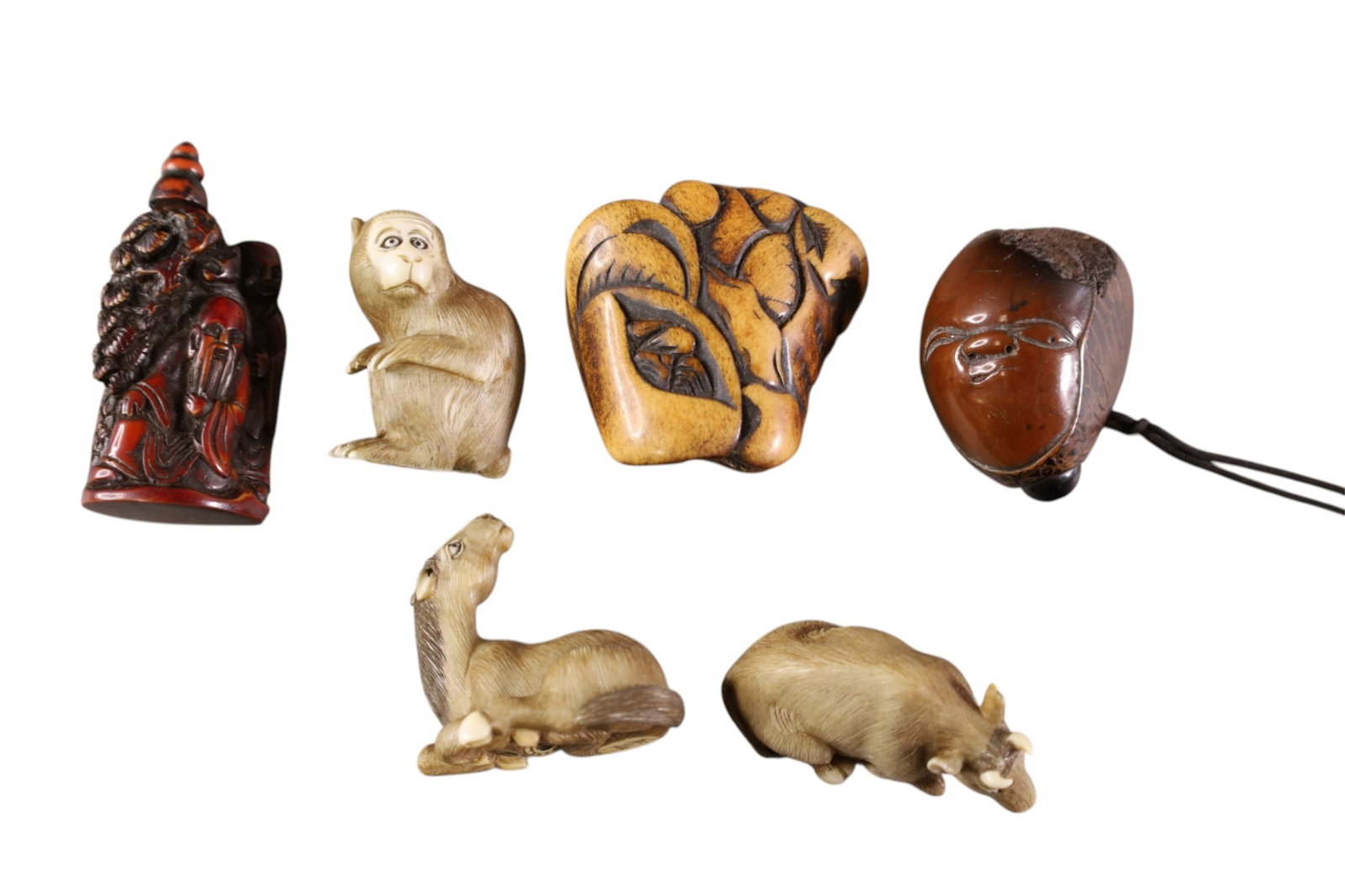 6 CARVED FIGURES: 6 SMALL BONE CARVED FIGURES, 1" - 2 1/2" H