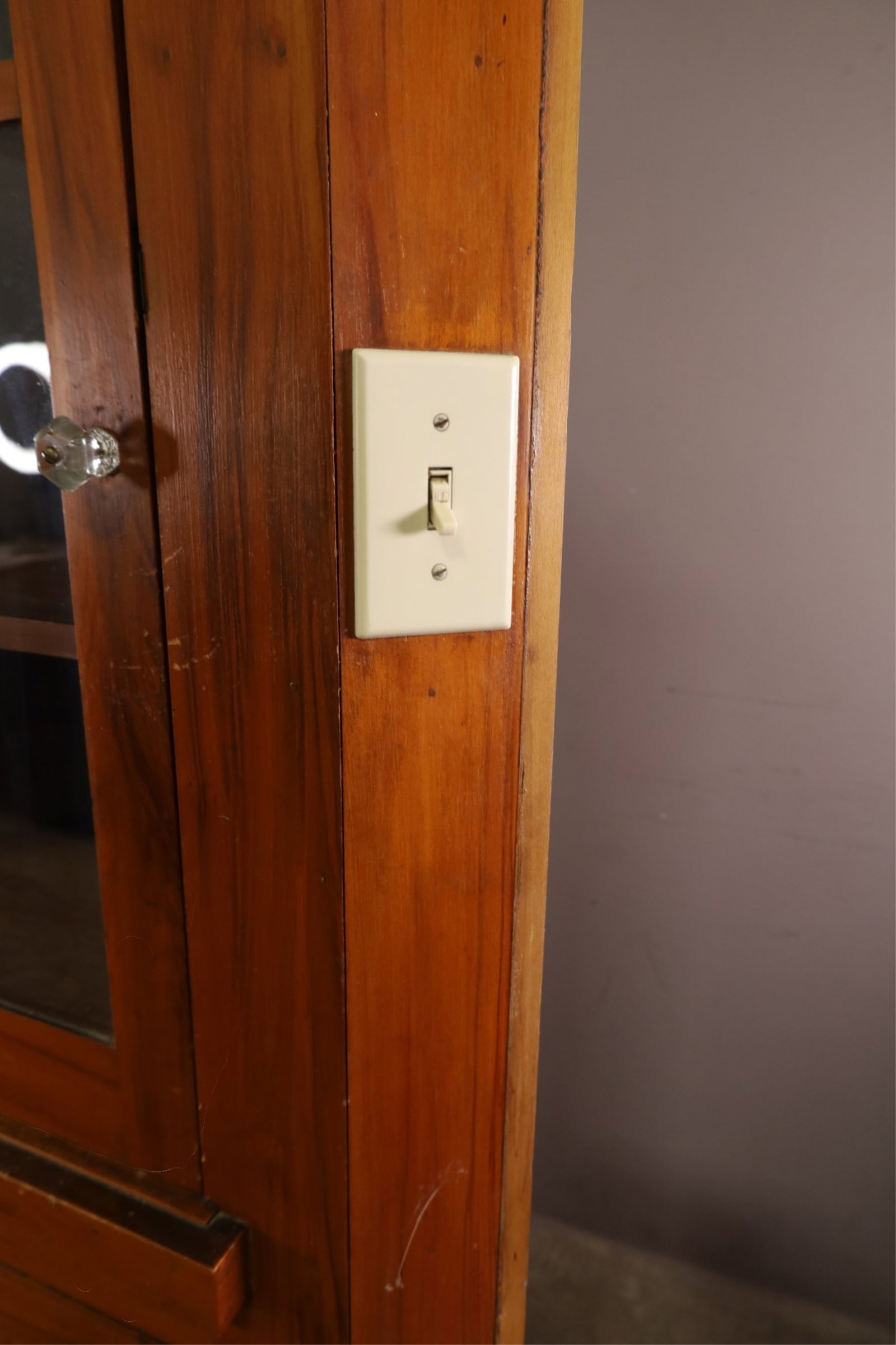 PAIR OF PINE CORNER CABINETS - 3