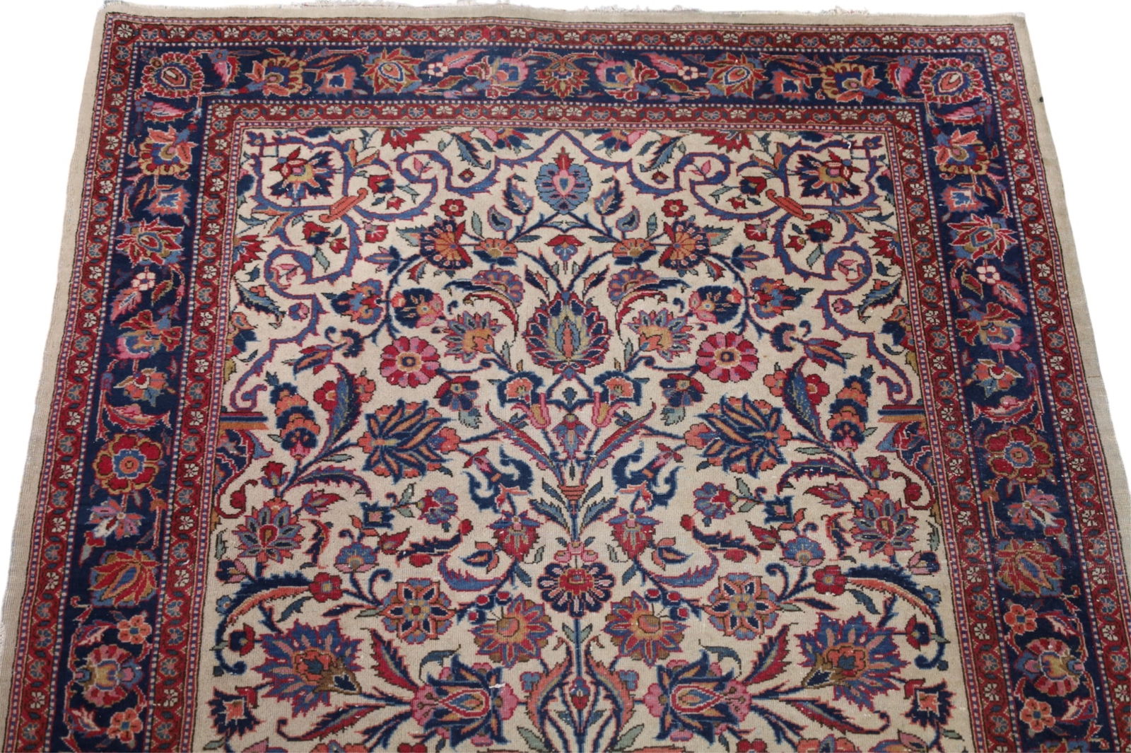 APPROX 5' x 3' 9" HANDMADE WOOL RUG - 2