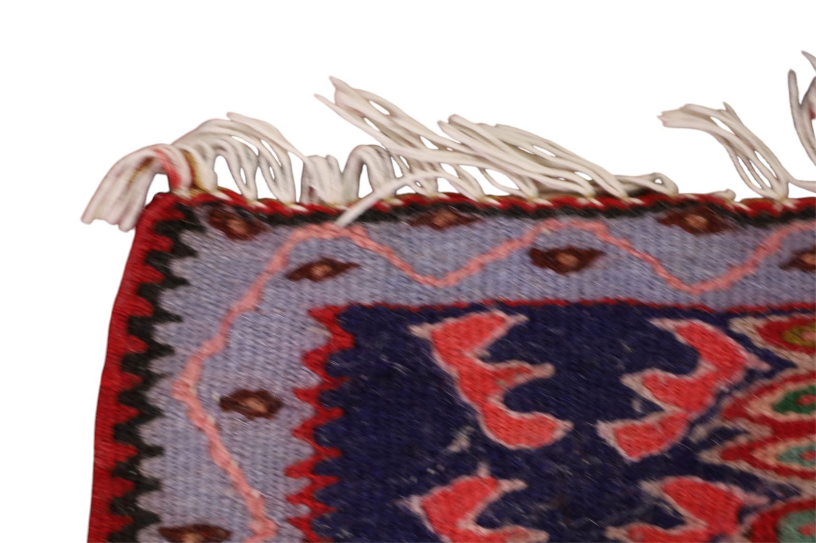 APPROX 3' 3" x 2' 5" HANDMADE WOOL RUG. - 3