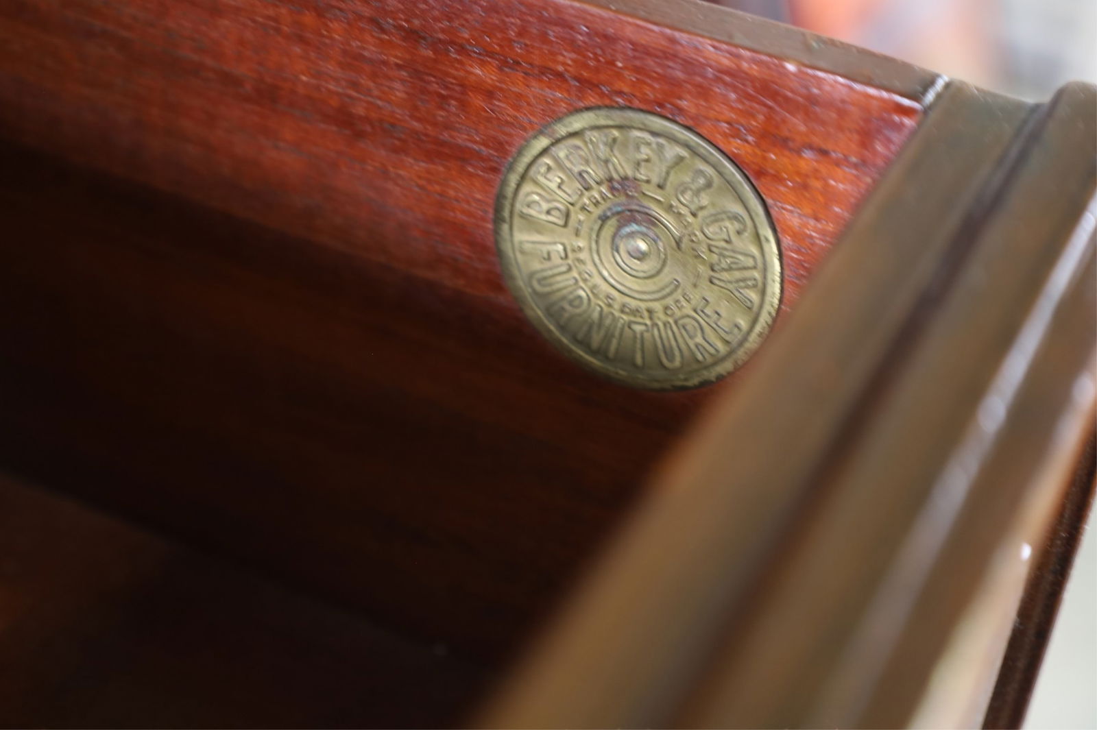 1920'S MAHOGANY HIGHBOY - 3