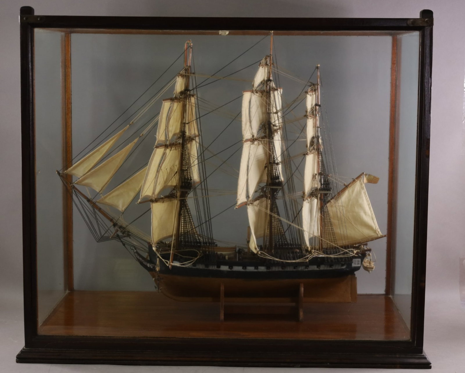 LARGE MODEL SHIP (1 of 5)