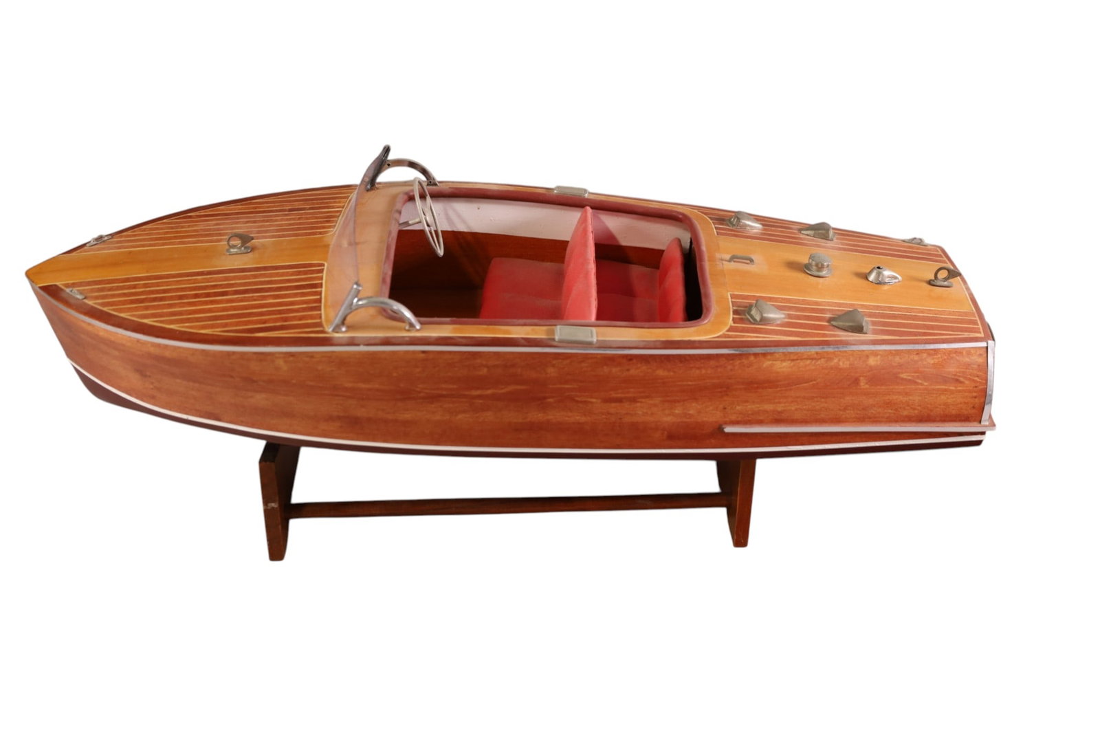 BOAT MODEL: 1955 CC FAMILY CRUISER BOAT MODEL. 21" L.