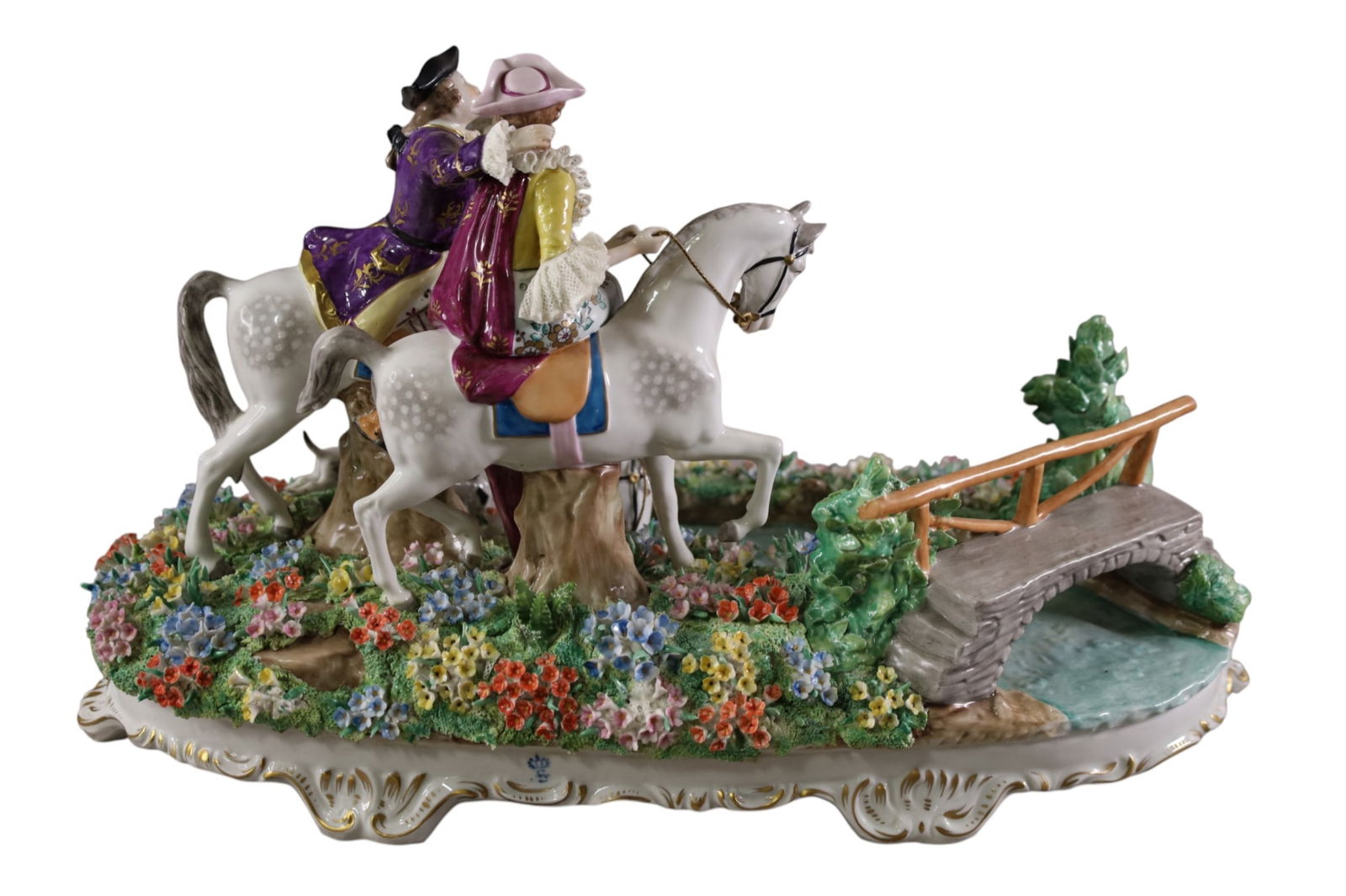 DRESDEN STYLE SCULPTURE - 2