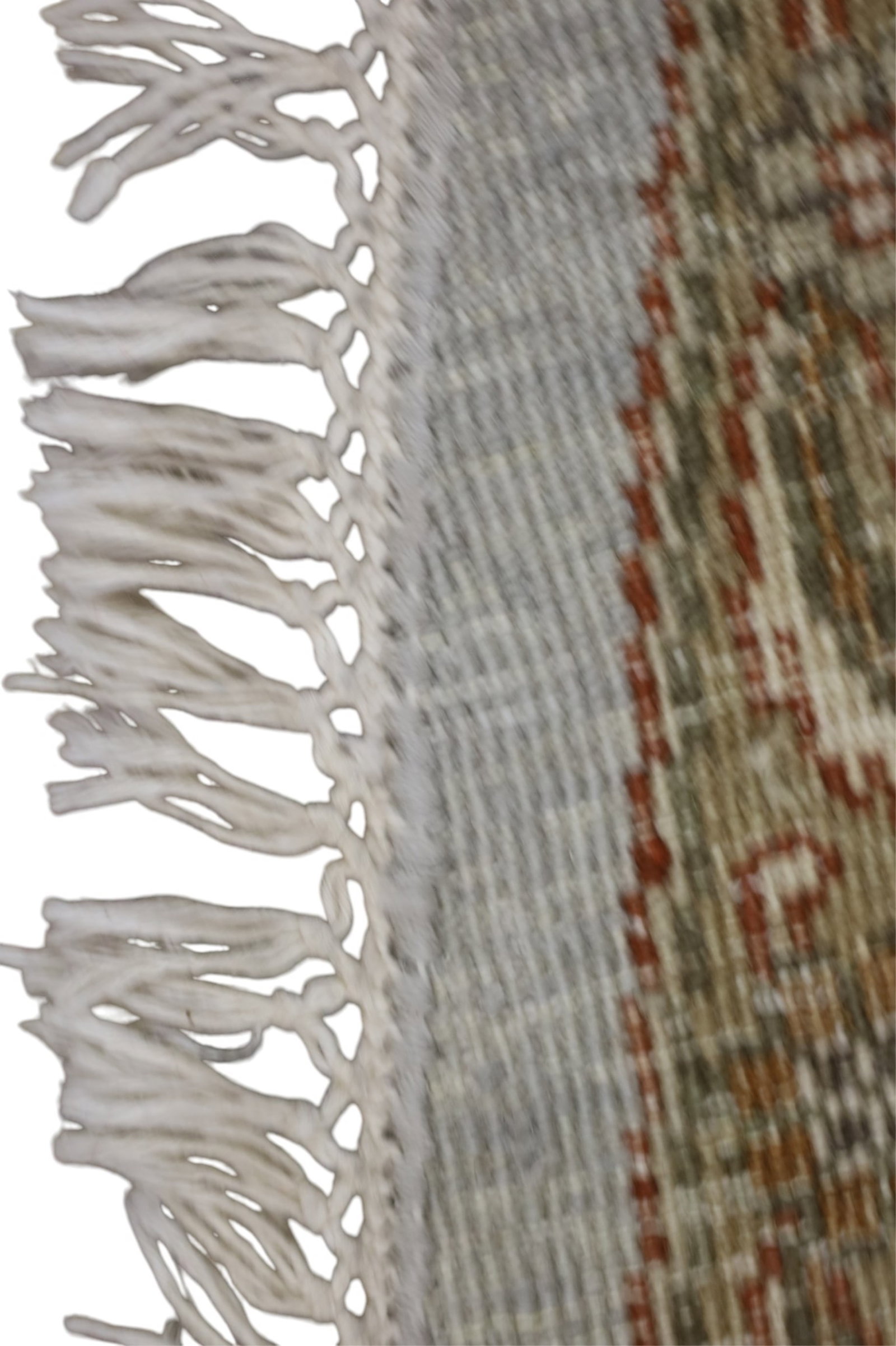 APPROX 6' 10" ROUND HANDMADE WOOL RUG - 3