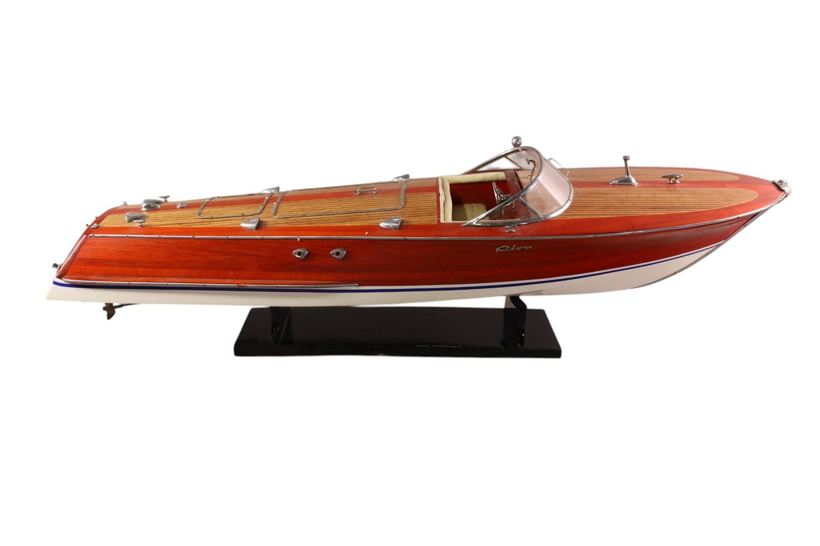LARGE RIVA MODEL BOAT (1 of 8)