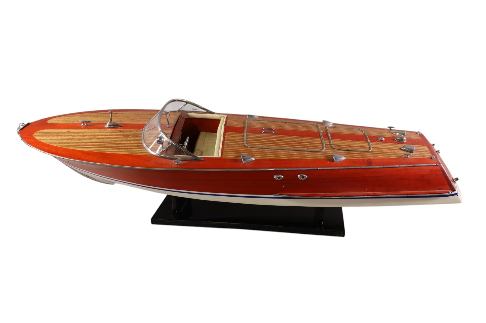 LARGE RIVA MODEL BOAT - 8