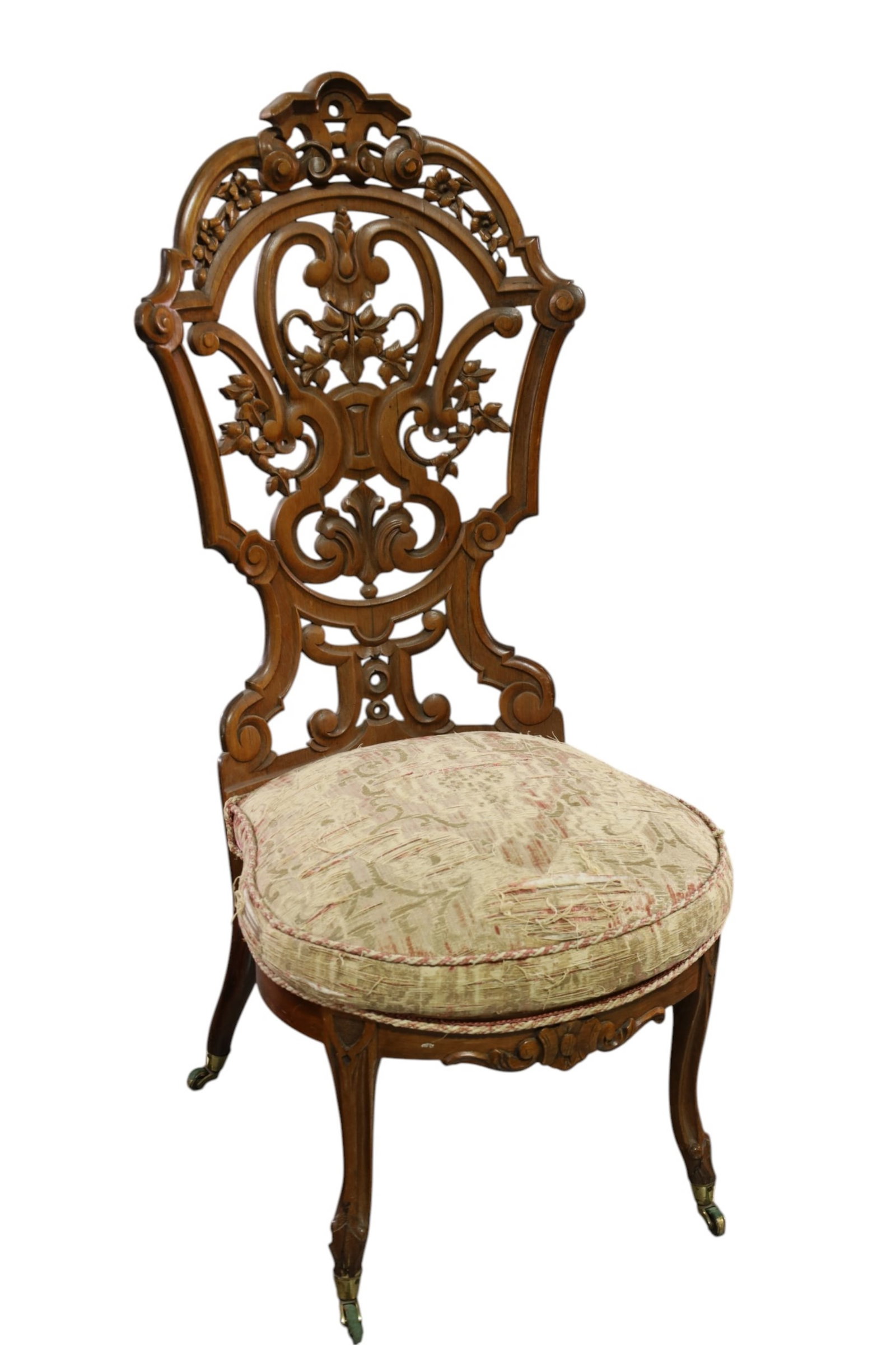 VICTORIAN MEEKS STYLE SIDE CHAIR: VICTORIAN ROCOCO, MEEKS STYLE CARVED SIDE CHAIR. WEAR TO UPHOLSTERY ON SEAT. 19" W x 20" D x 43" H. THIS ITEM EXCEEDS SIZE LIMITATIONS FOR IN HOUSE SHIPPING, MUST BE PICKED UP IN HOUSE OR SHIPPED 