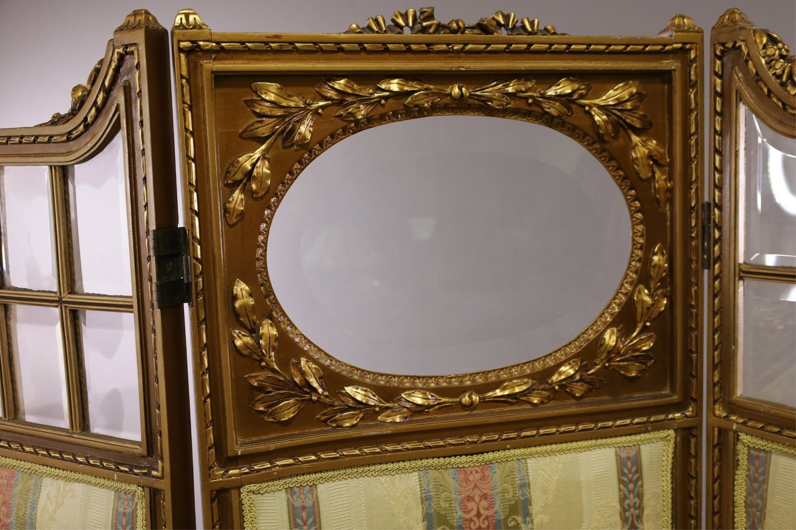 FRENCH DRESSING SCREEN - 2