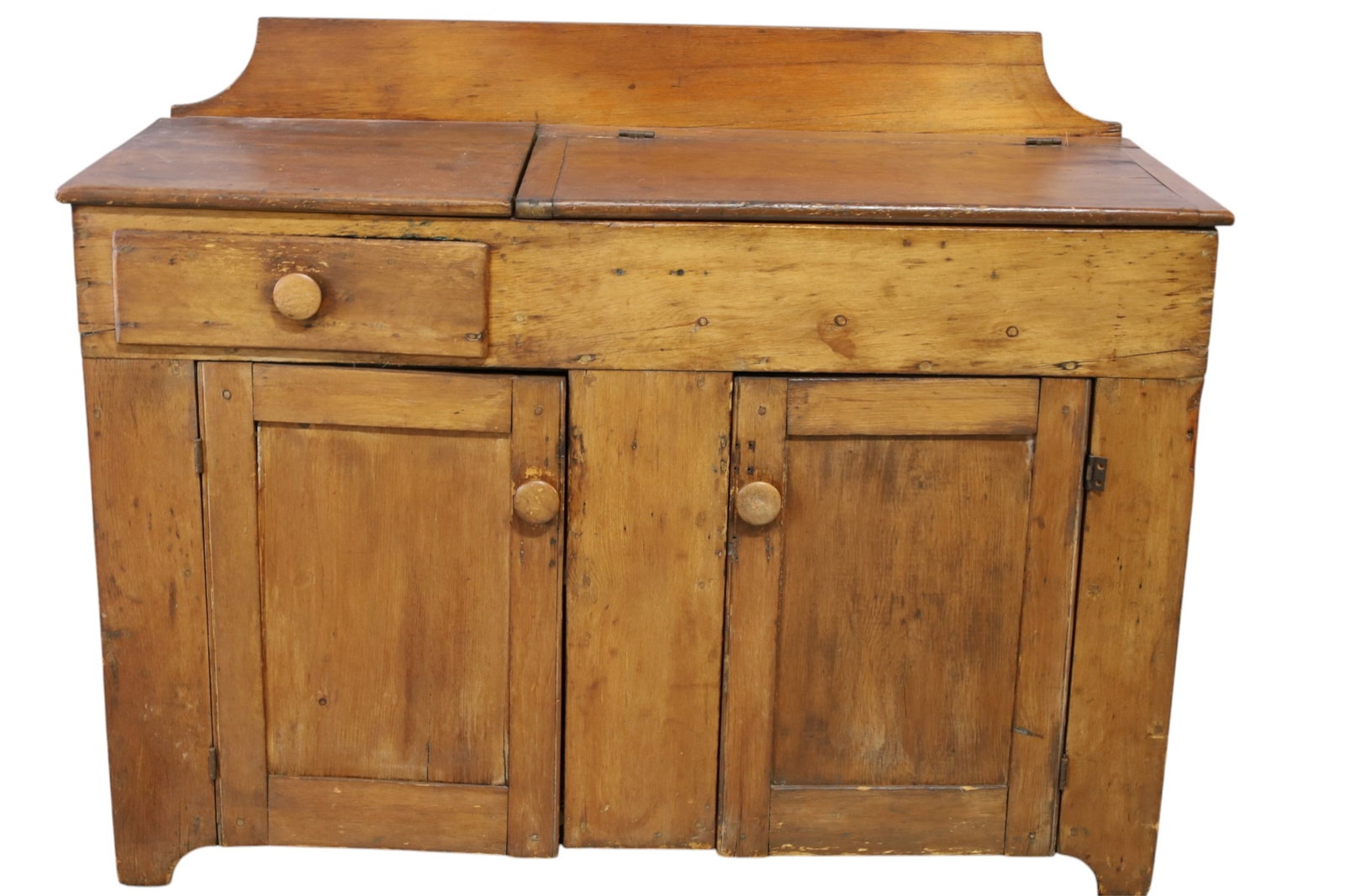 PRIMITIVE DRY SINK (1 of 4)