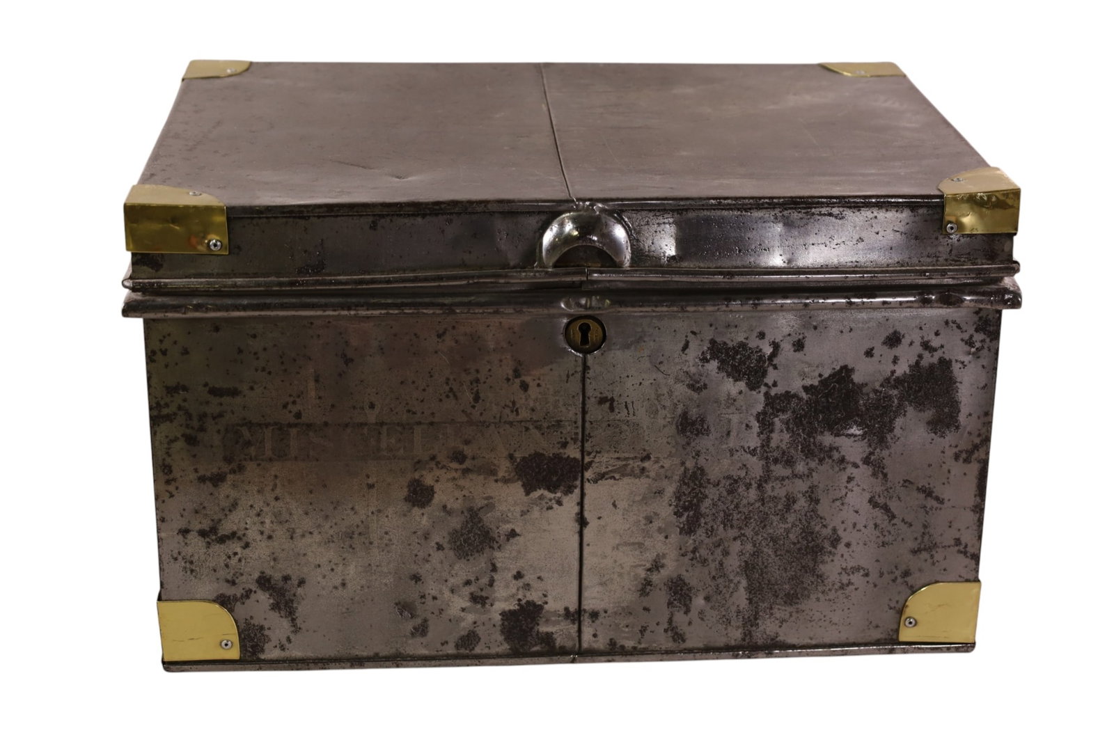 METAL BOX: LARGE HINGED LID METAL BOX, NO KEY. 20" W x 14" D x 12" H. THIS ITEM EXCEEDS SIZE LIMITATIONS FOR IN HOUSE SHIPPING, MUST BE PICKED UP IN HOUSE OR SHIPPED VIA 3rd PARTY GROUND SHIPPER.