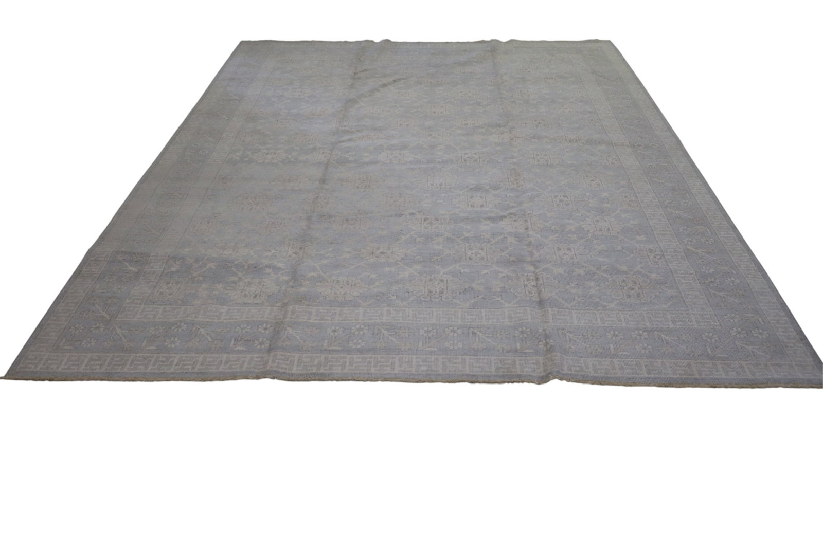 APPROX 8' x 10' WOOL RUG (1 of 4)