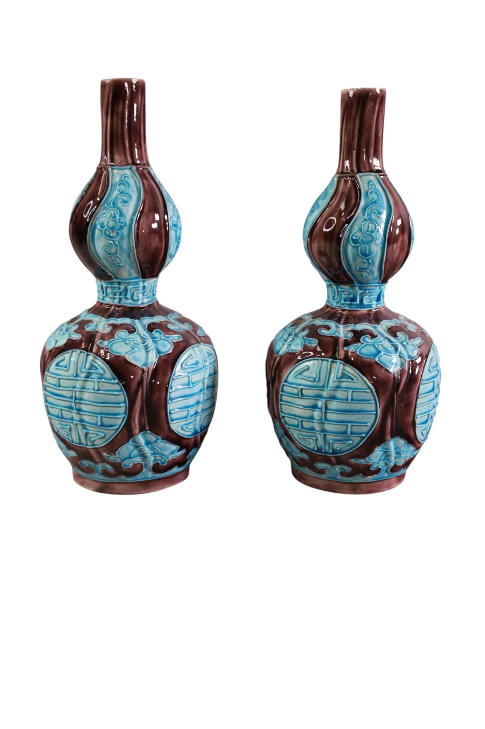PAIR OF GOURD FORM VASES: PAIR OF CHINESE DOUBLE GOURD VASES, 9" H.