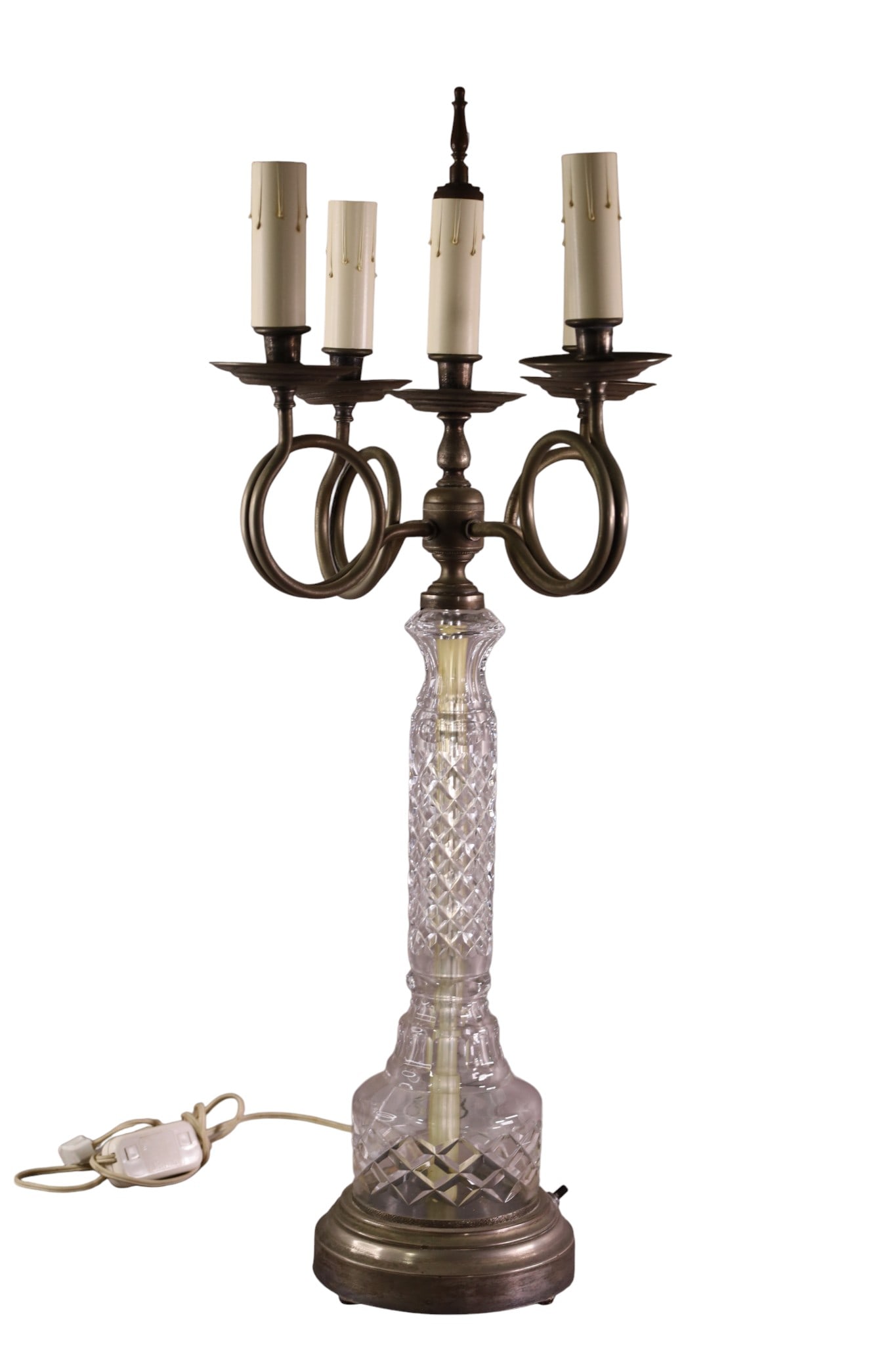 LARGE TABLE LAMP (1 of 3)
