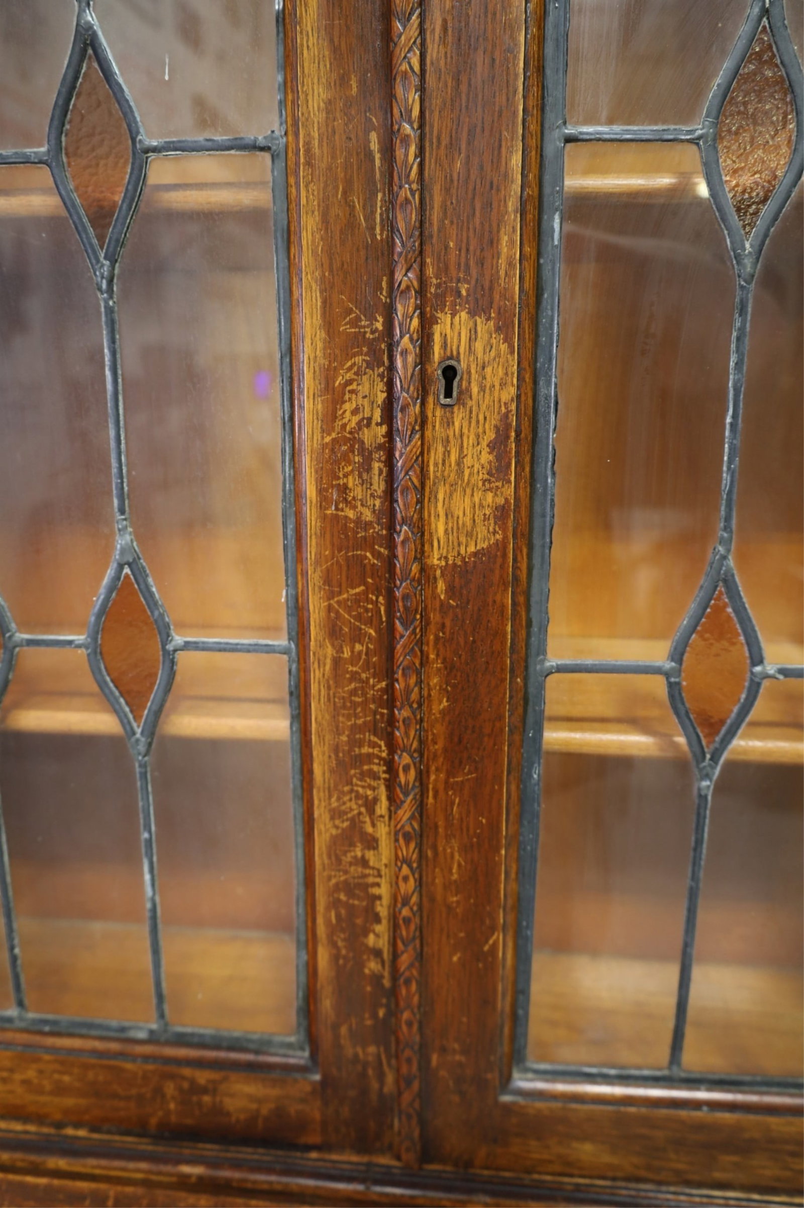OAK SECRETARY - 4