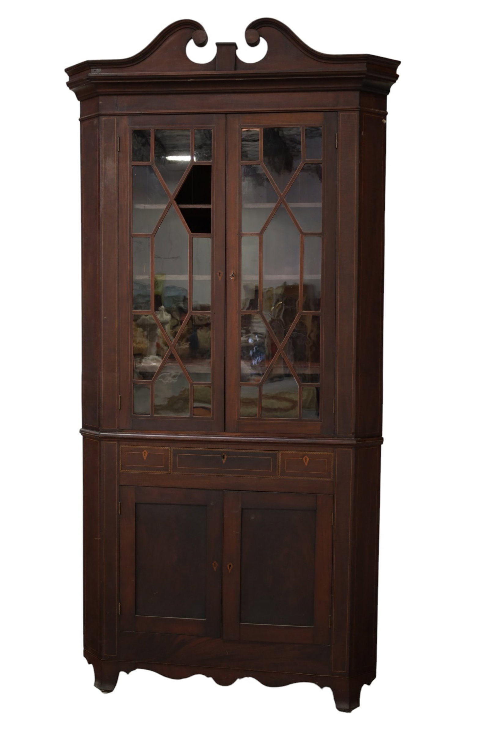 19TH CENTURY MAHOGANY CORNER CABINET: LARGE 19th C MAHOGANY CORNER CABINET, TWO LARGE UPPER DOORS, TWO LOWER DOORS. MISSING 1 PANE OF GLASS. 47" W x 24" D x 98"H. THIS ITEM EXCEEDS SIZE LIMITATIONS FOR IN HOUSE SHIPPING, MUST BE PICKED