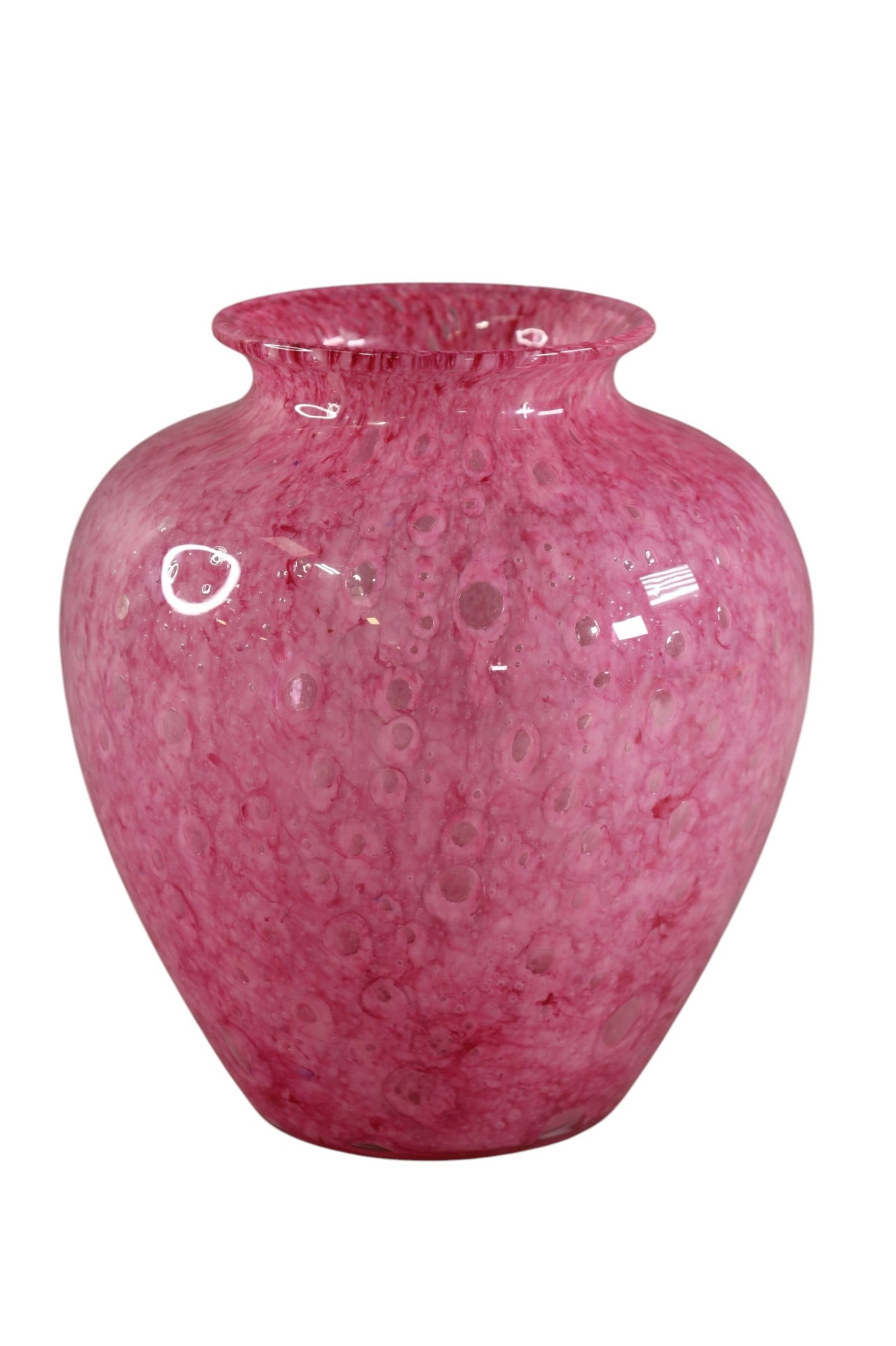 STEUBEN ART GLASS VASE (1 of 3)