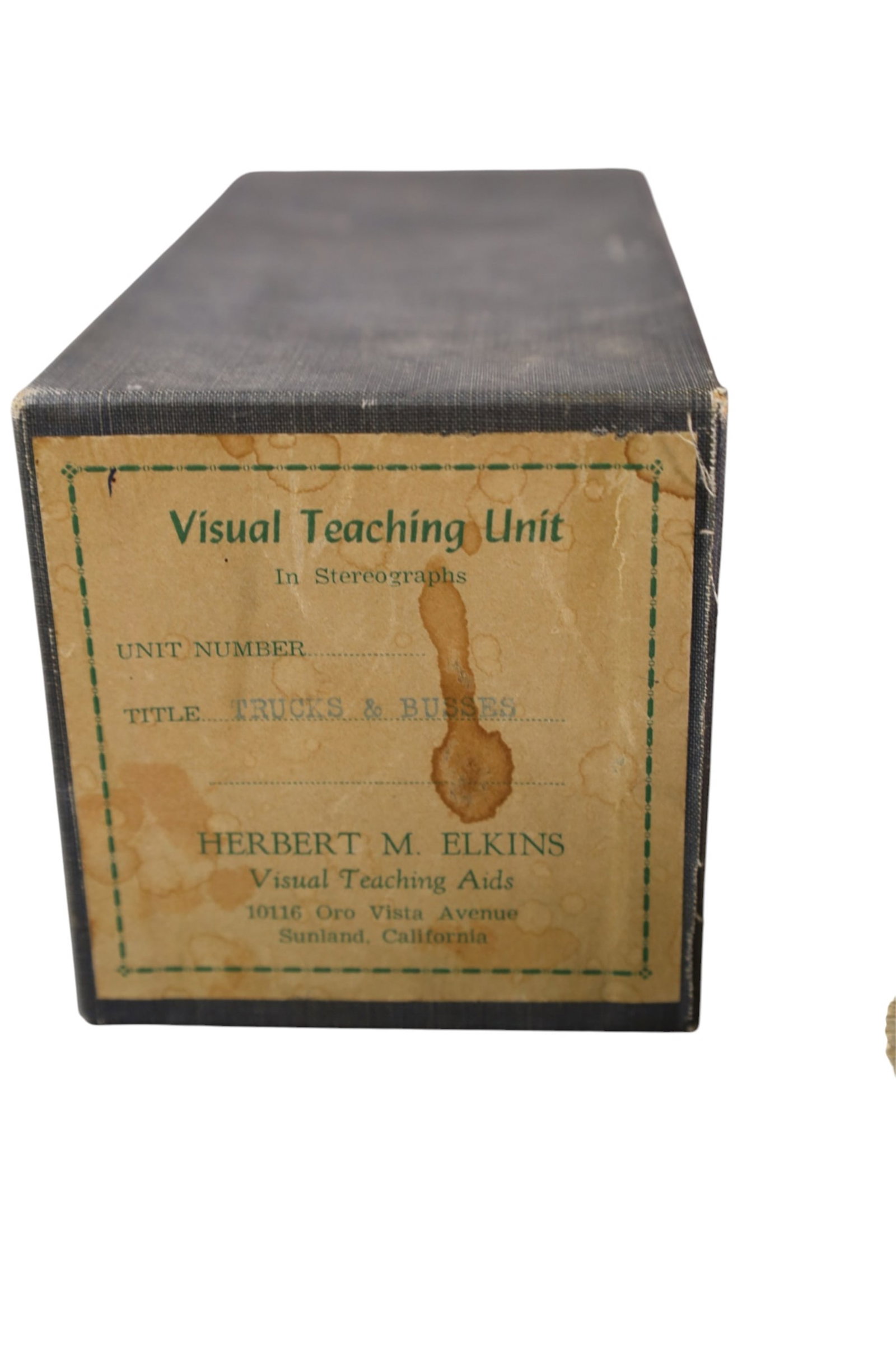 STEREOPTIC VIEWER & CARDS - 3
