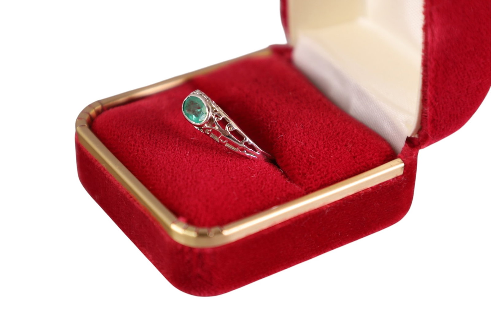 14K WHITE GOLD RING - 2