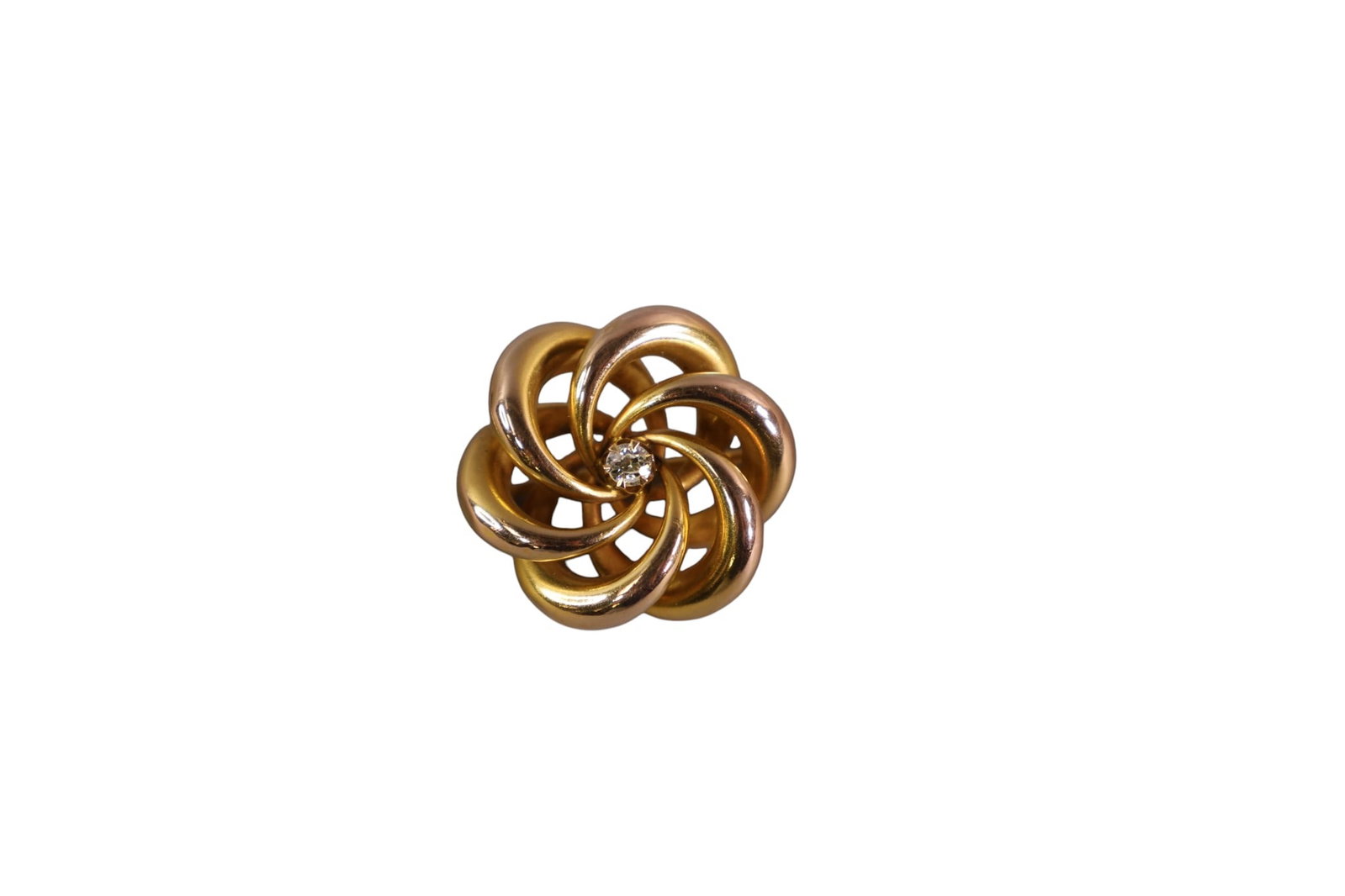 14K GOLD & DIAMOND PIN: 14K GOLD PIN WITH DIAMOND CENTER. APPROX 4 GRAMS.