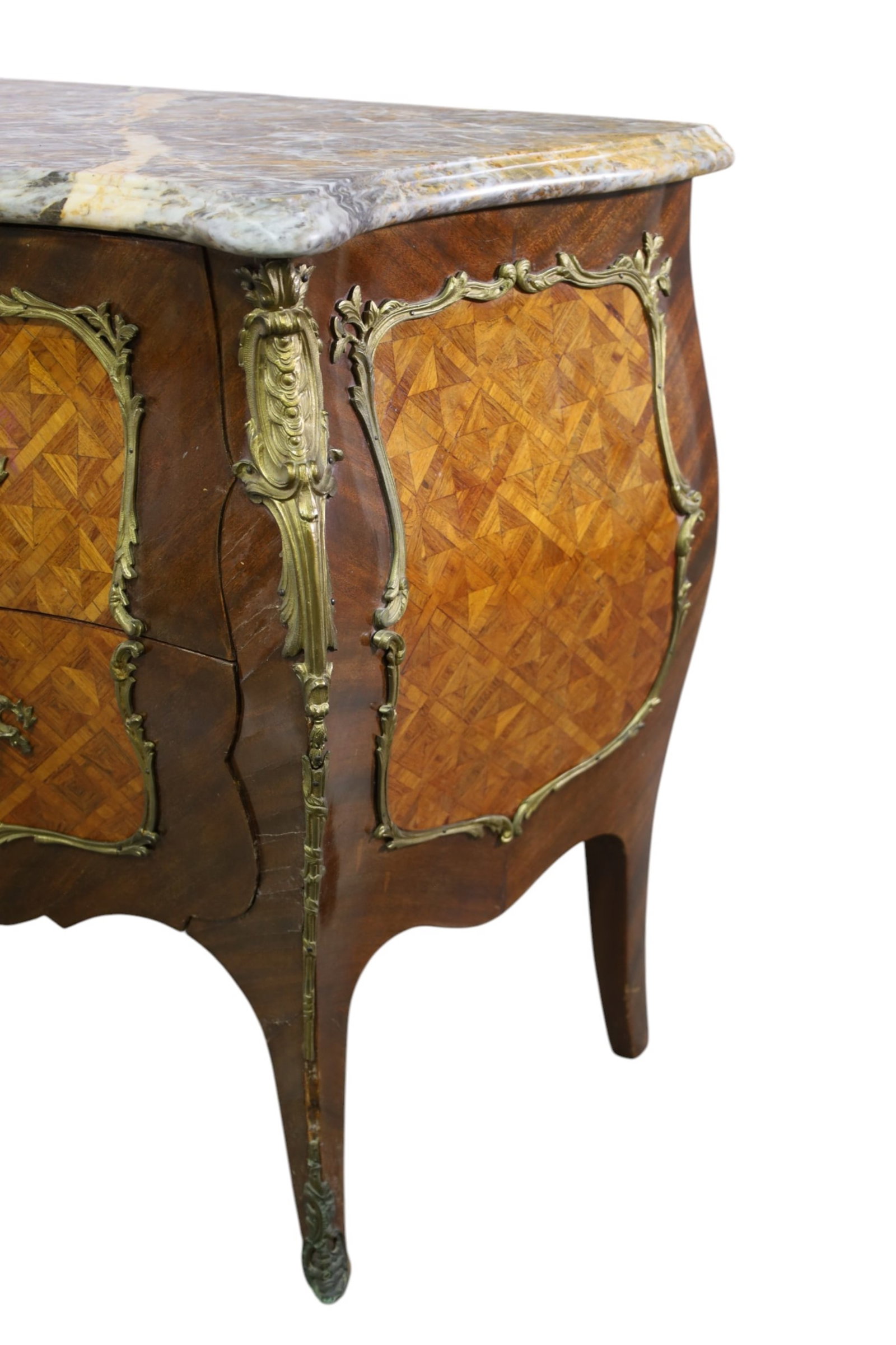 FRENCH STYLE CHEST - 3