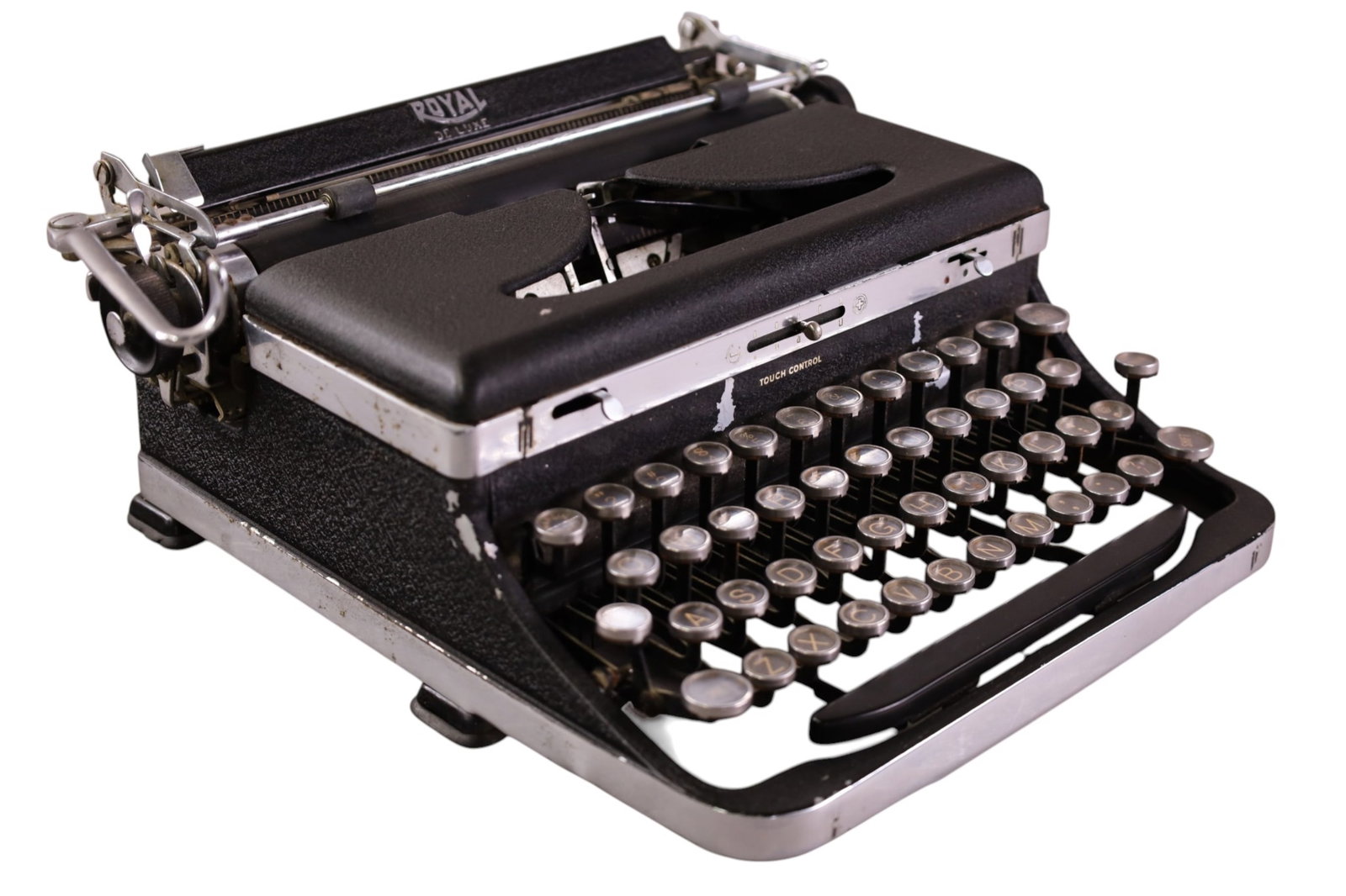 ROYAL DELUXE TYPEWRITER - 2