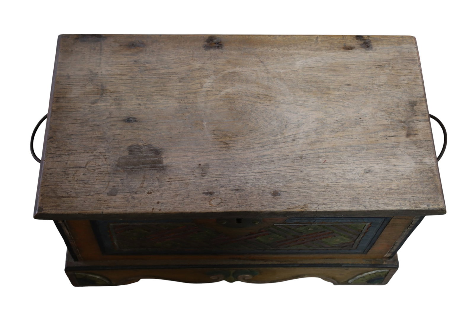 SMALL CARVED TRUNK - 2