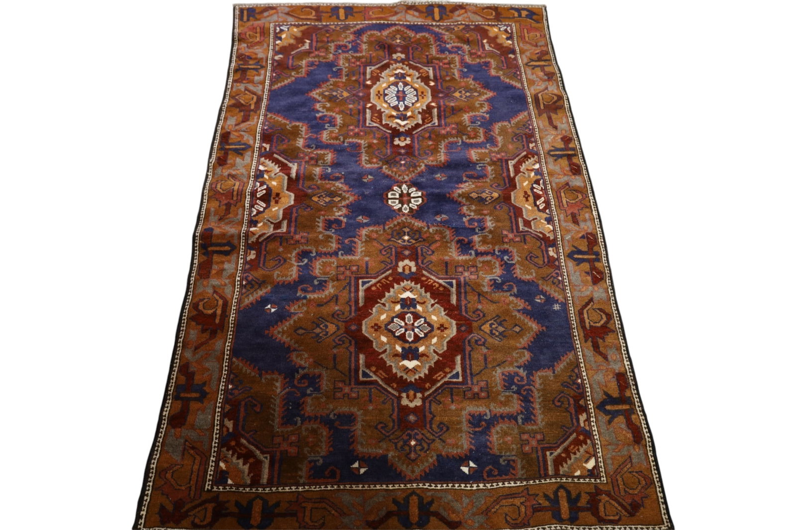 APPROX 4' 1" x 6' 4" HANDMADE WOOL RUG: HANDMADE WOOL BALOUSH WOOL RUG