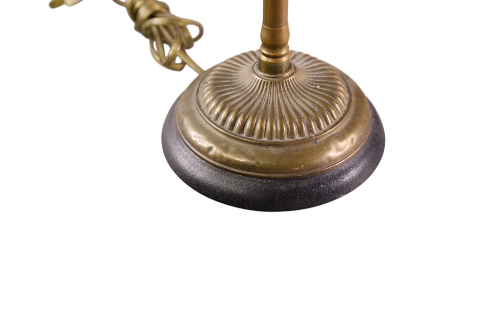 ANTIQUE TABLE LAMP - 3