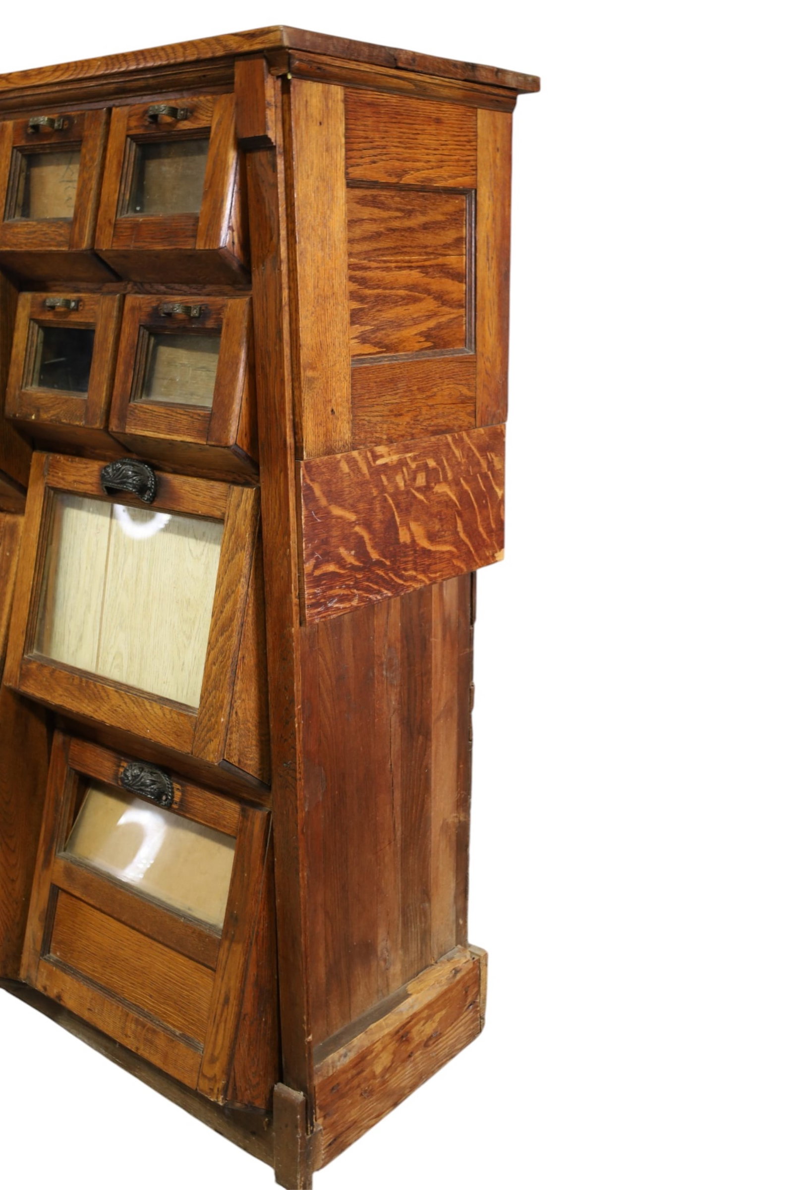 AMERICAN OAK BEAN CABINET - 3