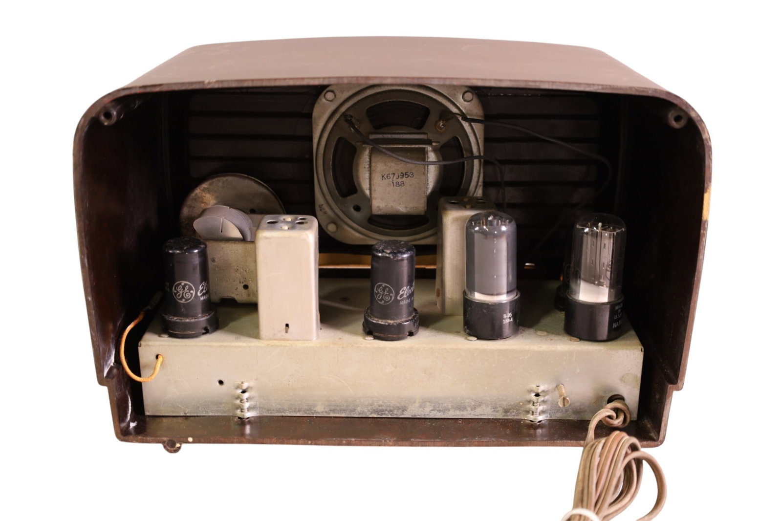 2 BAKELITE RADIOS - 6