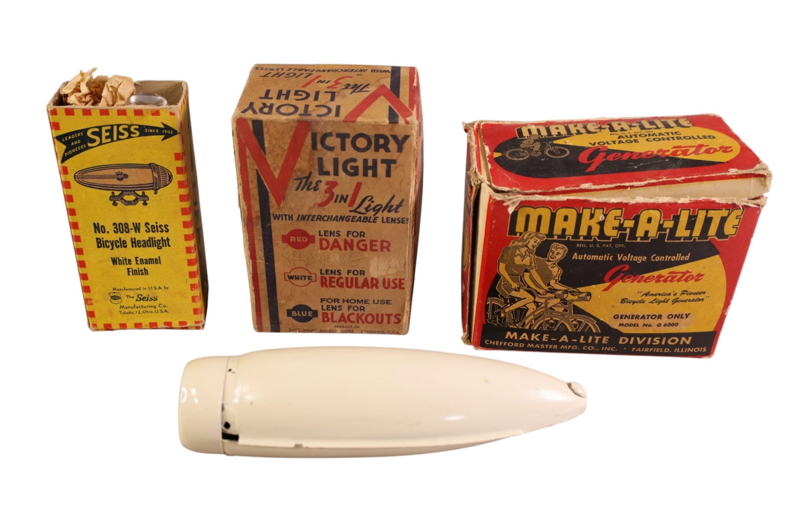 VINTAGE BICYCLE LIGHTS (1 of 4)