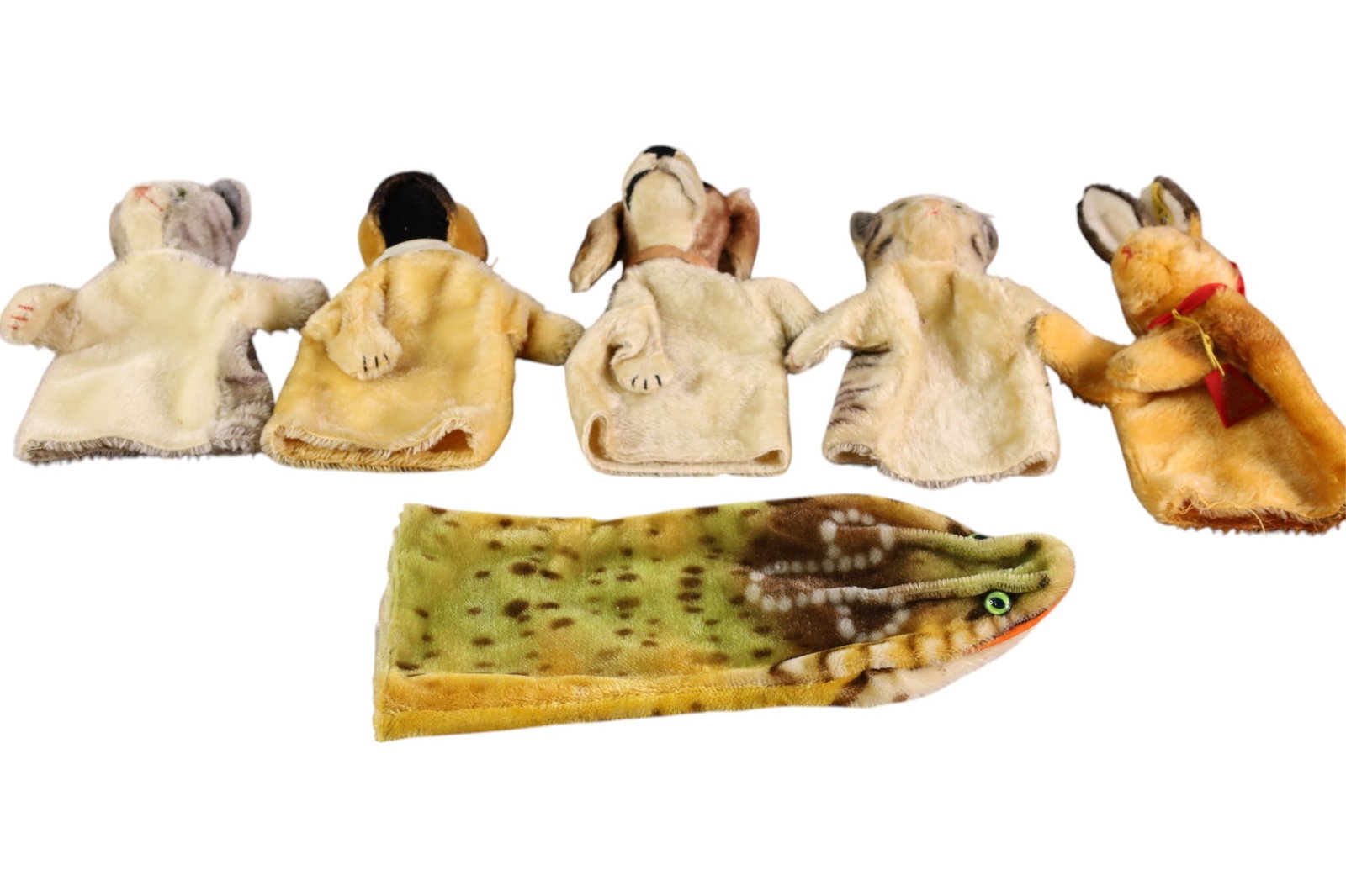 GROUPING OF STEIFF PUPPETS (1 of 4)