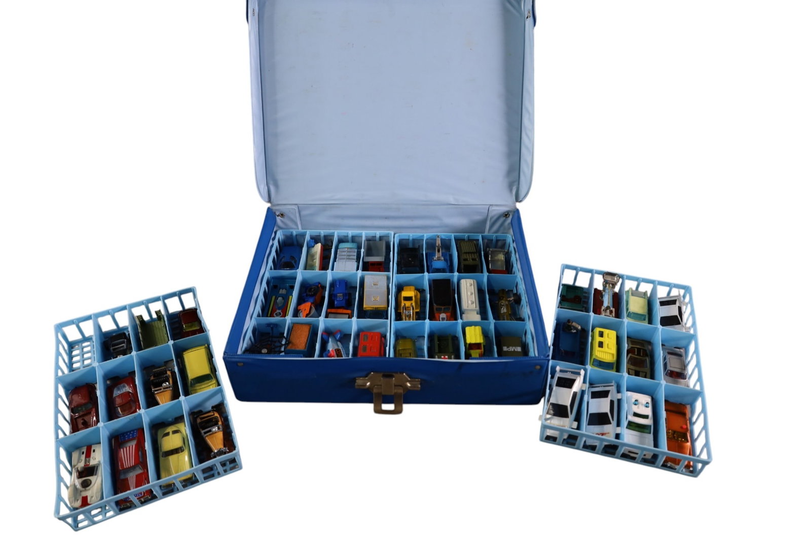 COLLECTION OF DIE CAST CARS (1 of 8)