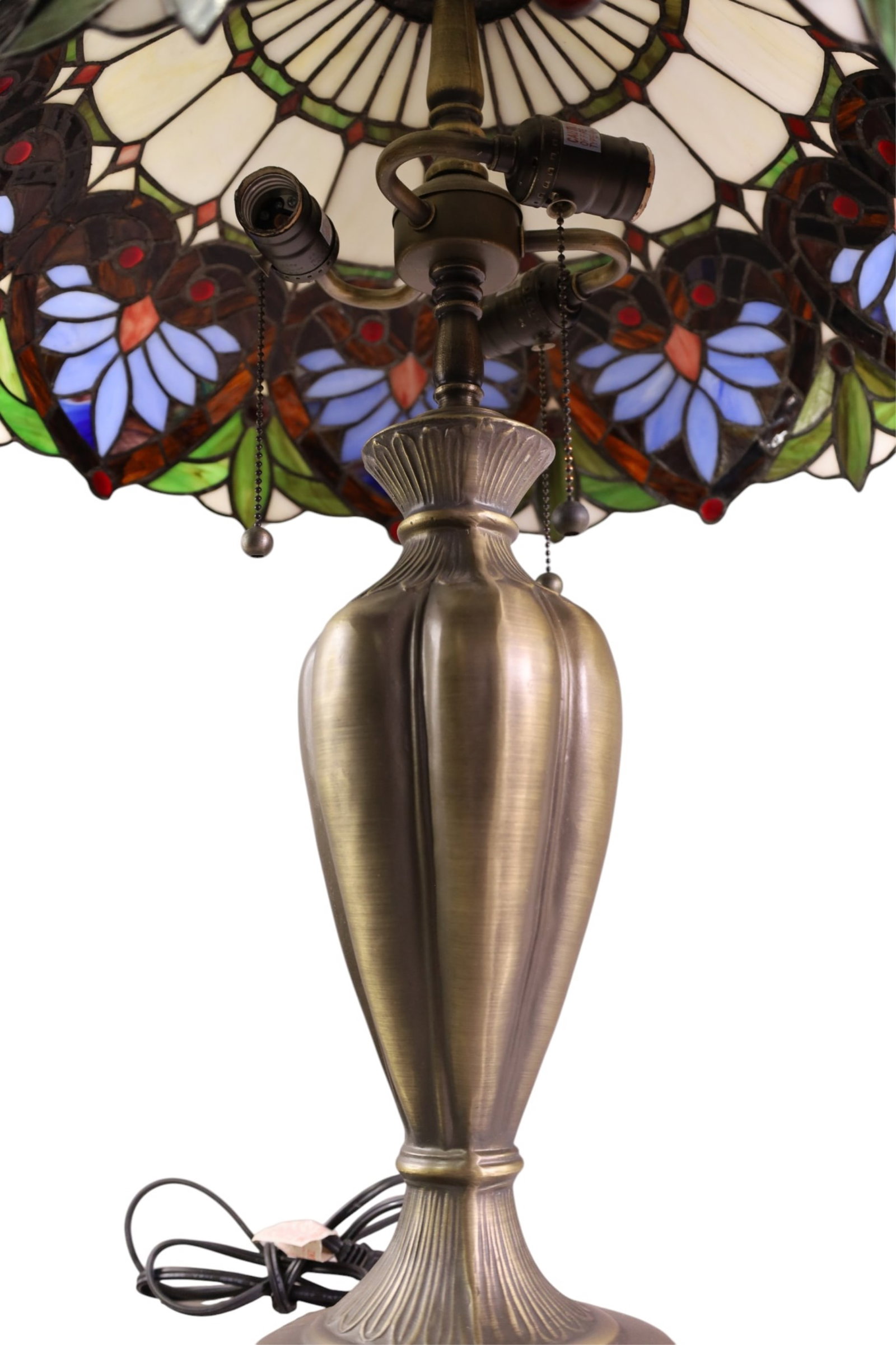 LEADED GLASS TABLE LAMP - 3