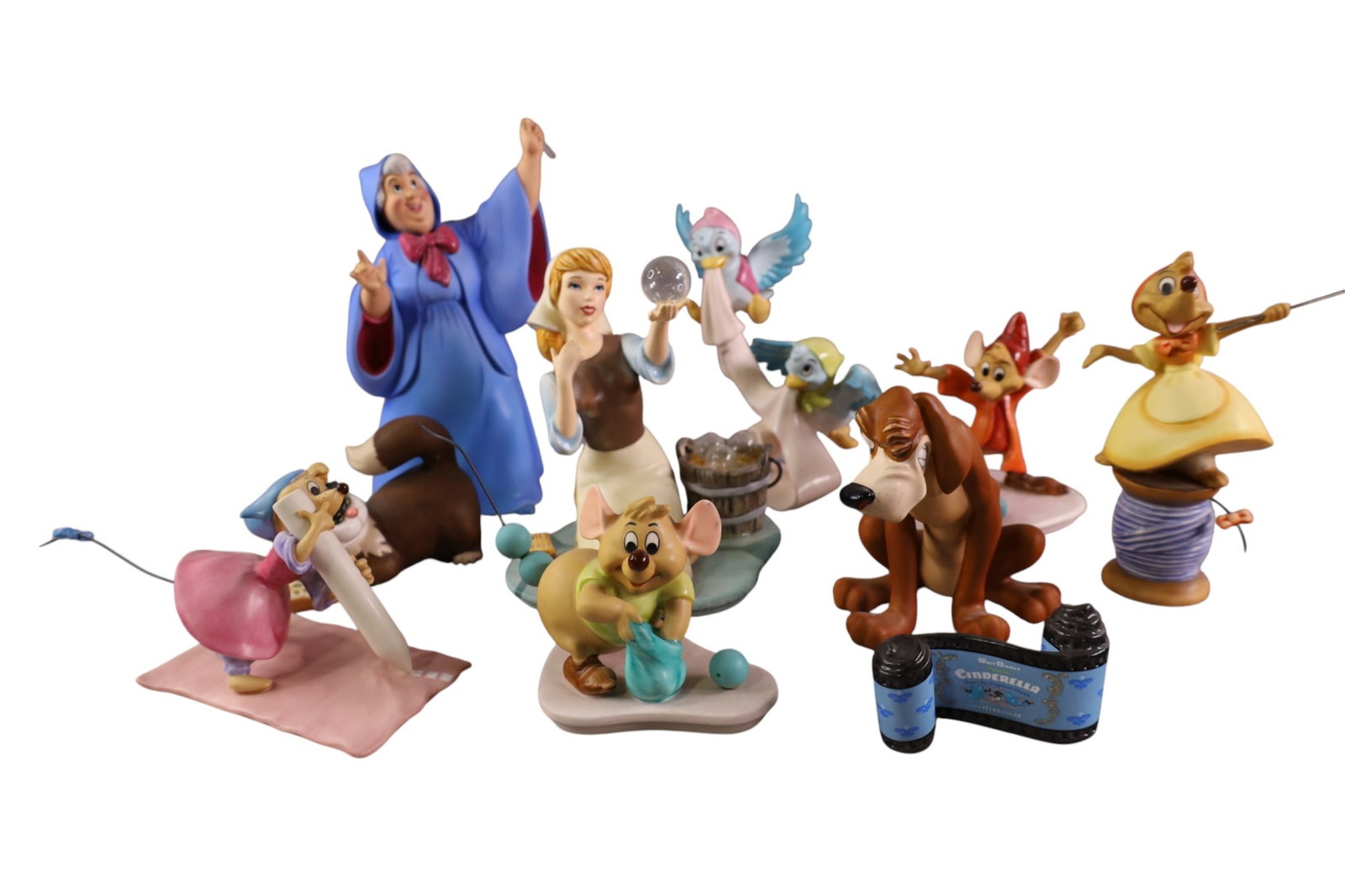 9 CINDERELLA FIGURES - 2