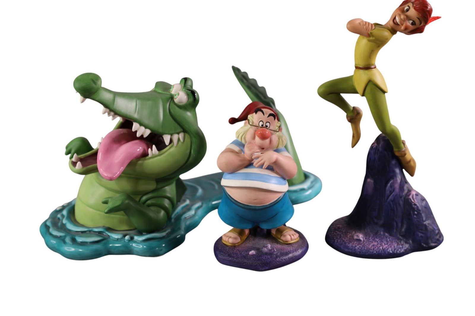 6 WALT DISNEY FIGURES - 2