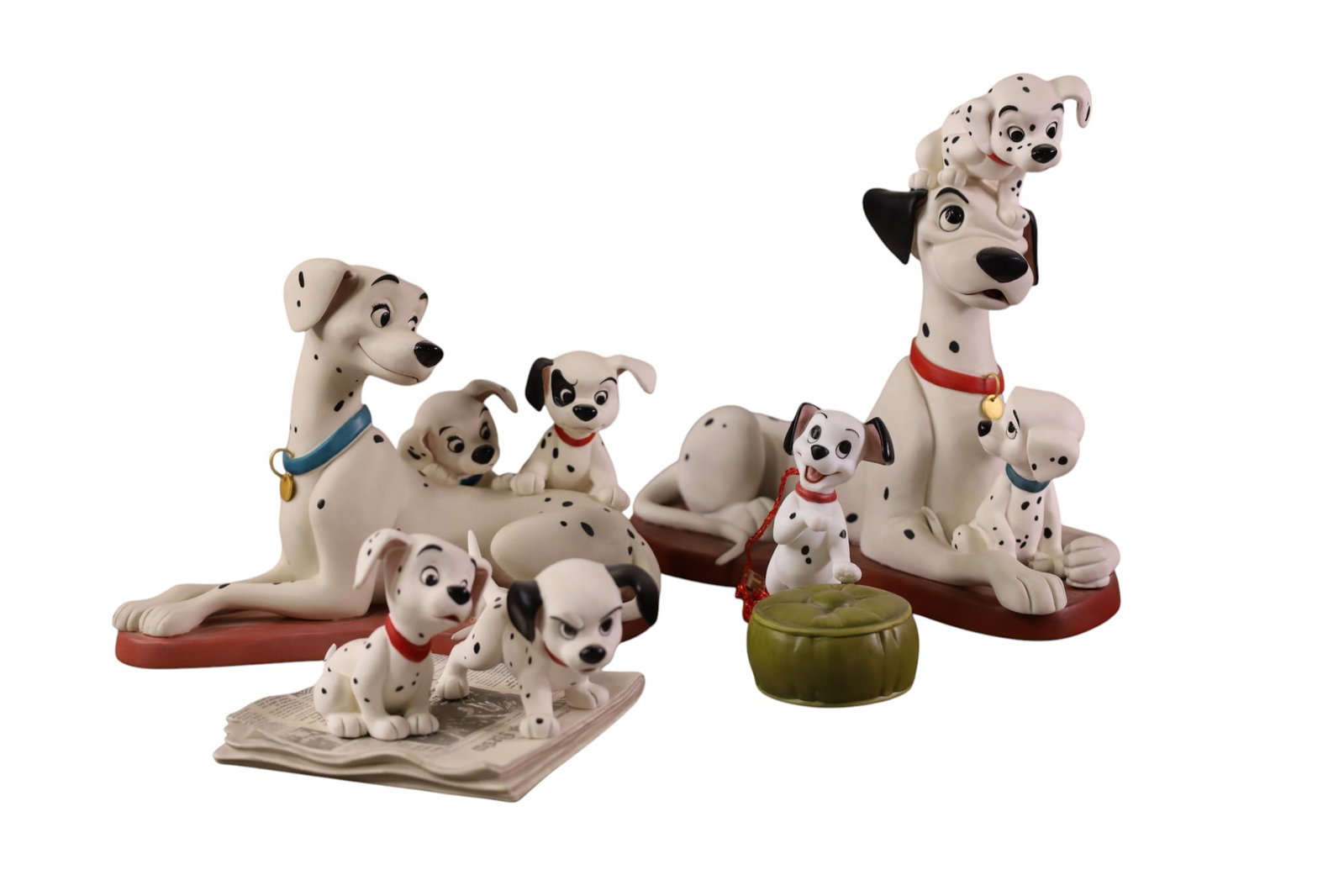 5 WALT DISNEY FIGURES - 2