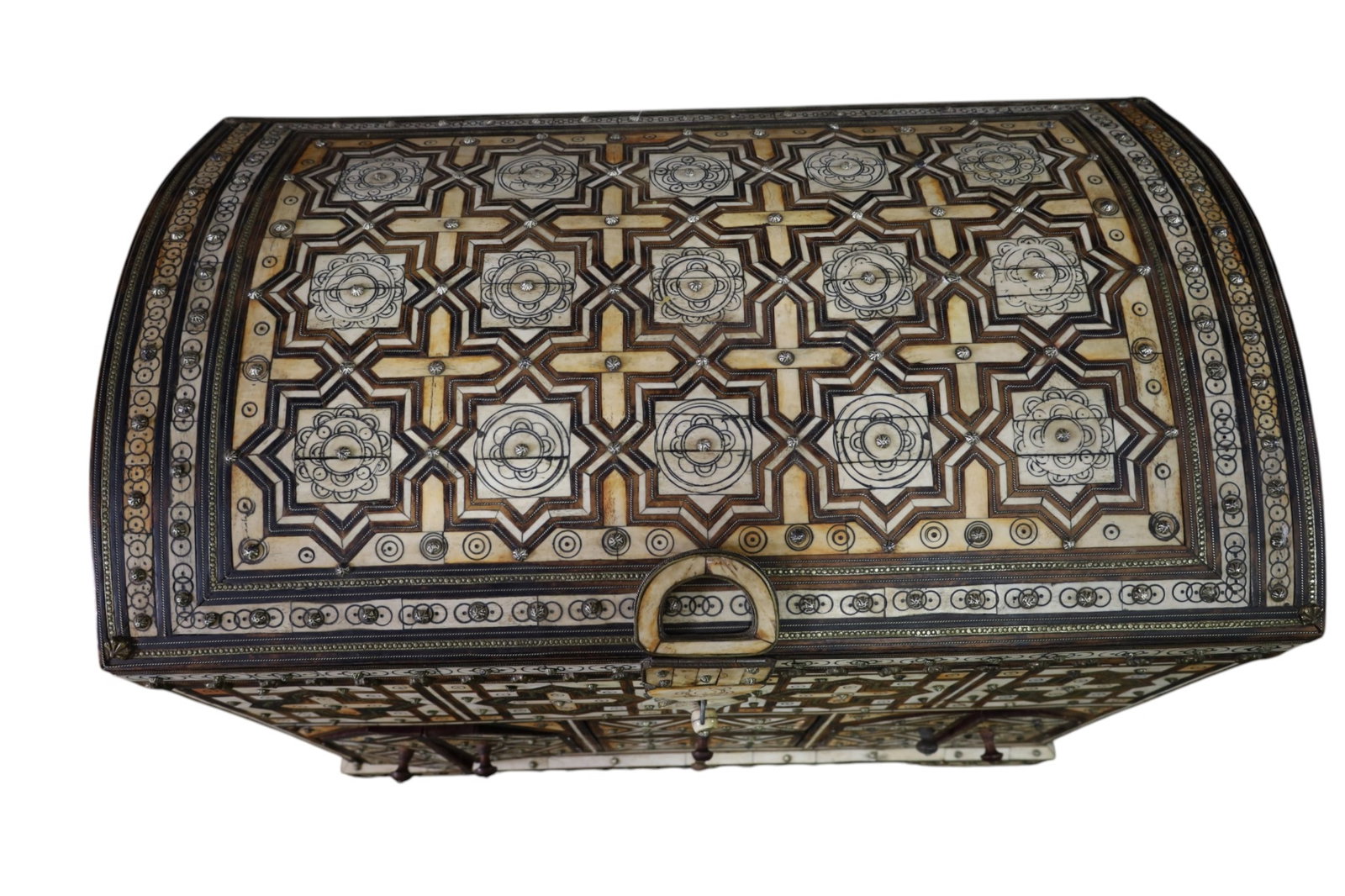 MOROCCAN TRUNK - 2