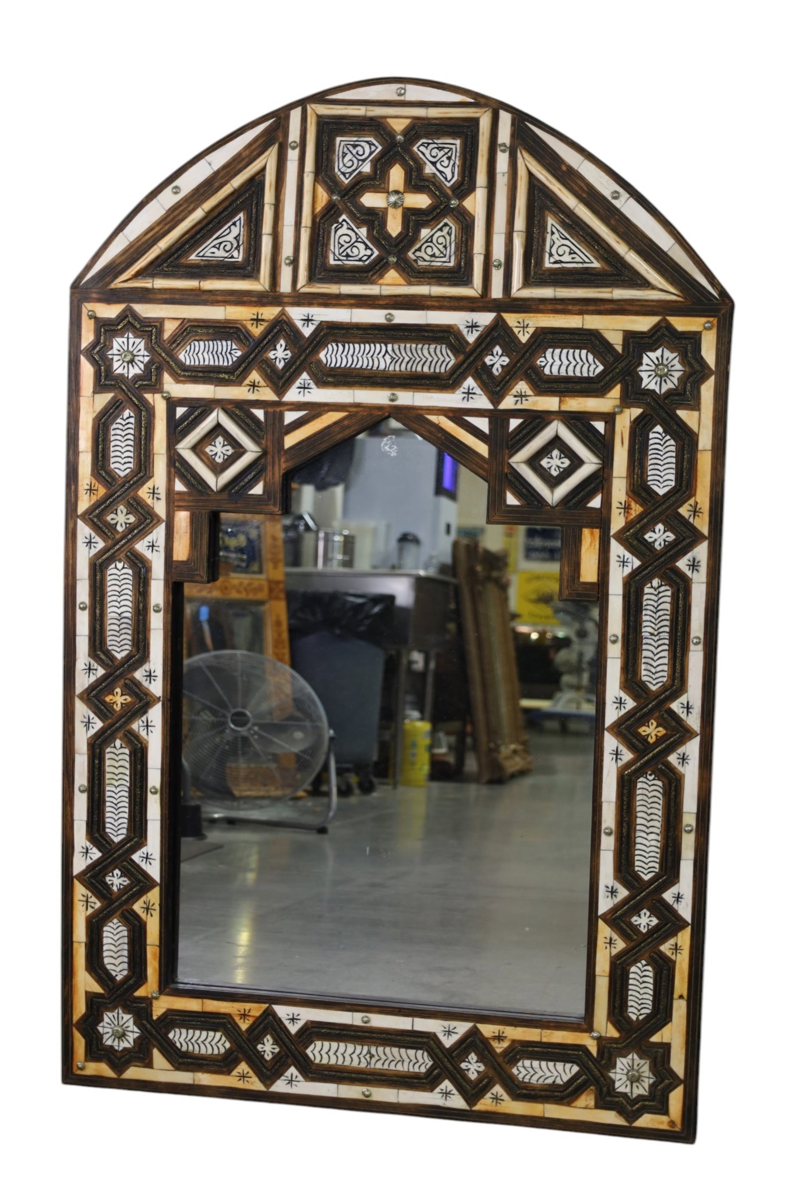 MOROCCAN WALL MIRROR: LARGE MOROCCAN INLAID MIRROR, 32" x 50" THIS ITEM EXCEEDS SIZE LIMITATIONS FOR IN HOUSE SHIPPING, MUST BE PICKED UP IN HOUSE OR SHIPPED VIA 3rd PARTY GROUND SHIPPER.
